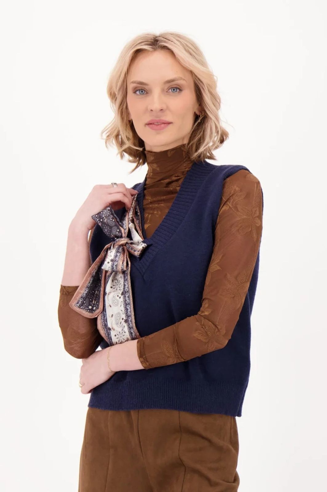 Débardeur avec foulard satiné Spanner