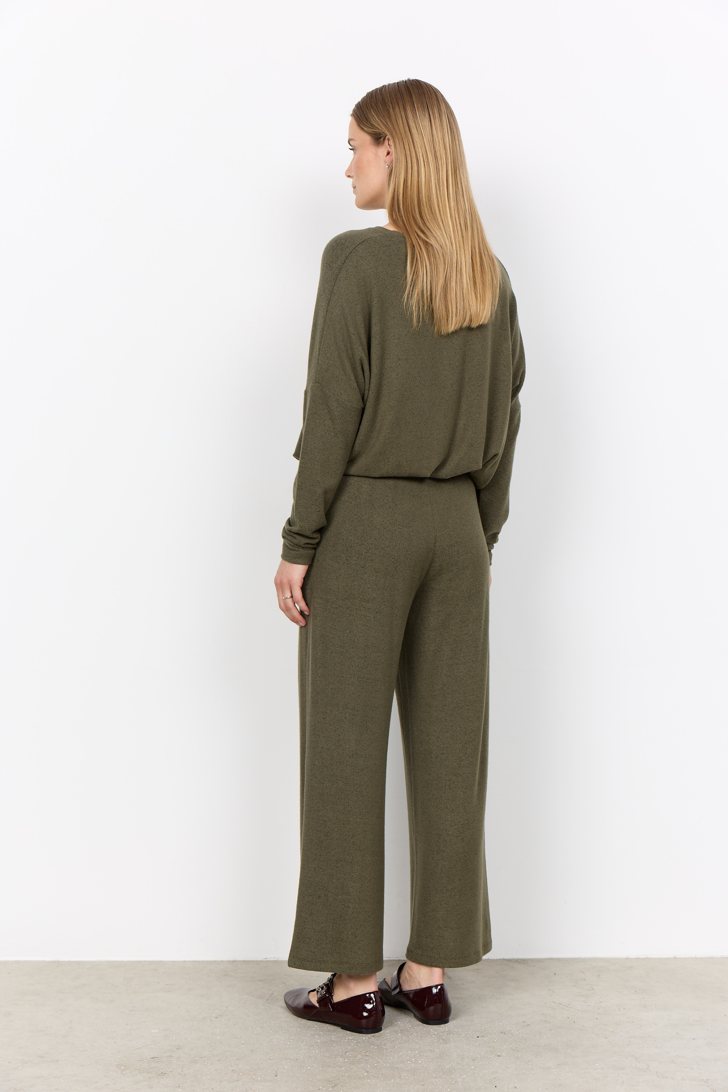 Pantalon à jambe large BIARA Soya Concept