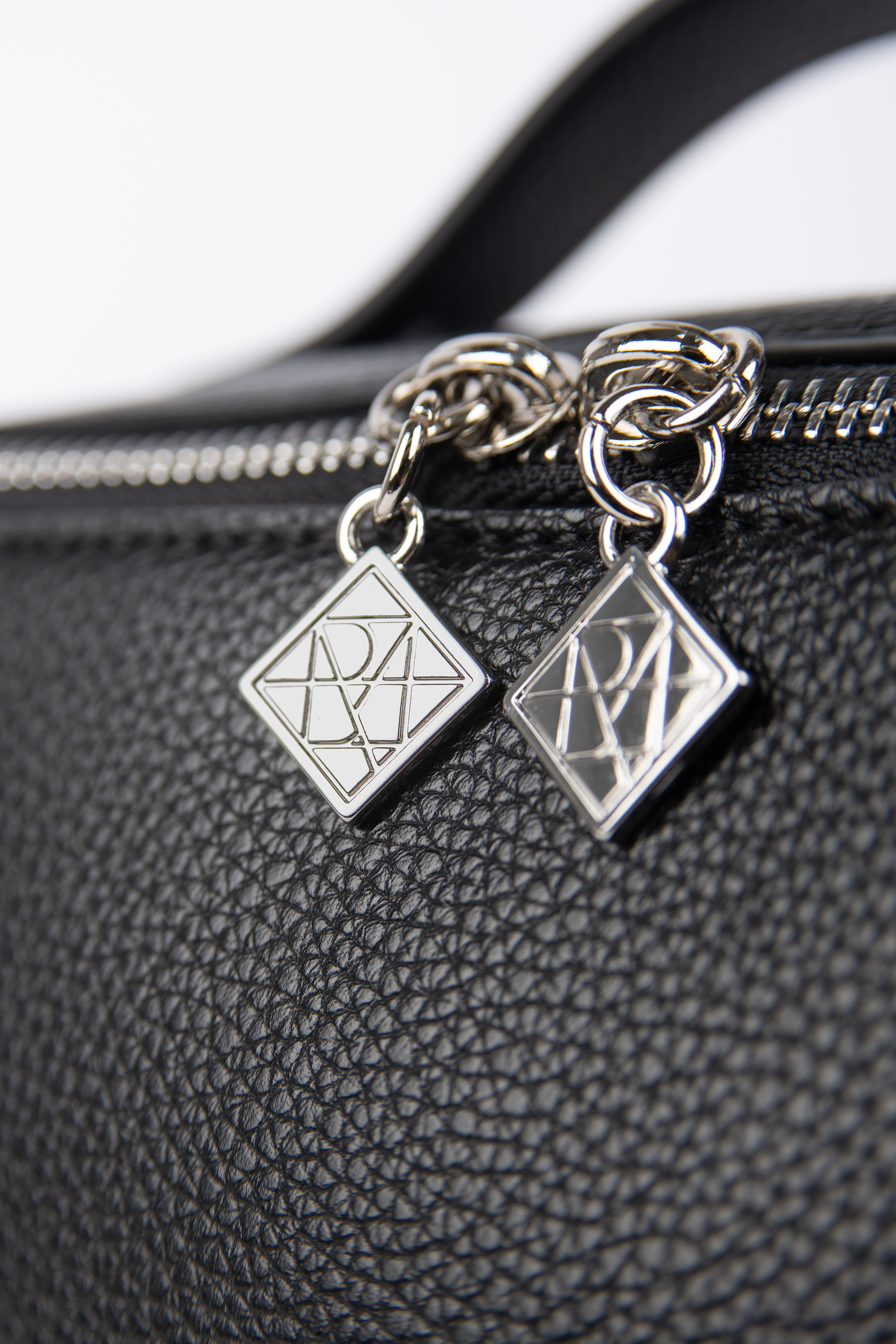 Trousse à Maquillage en Cuir Vegan Noir Lambert Le Jolie