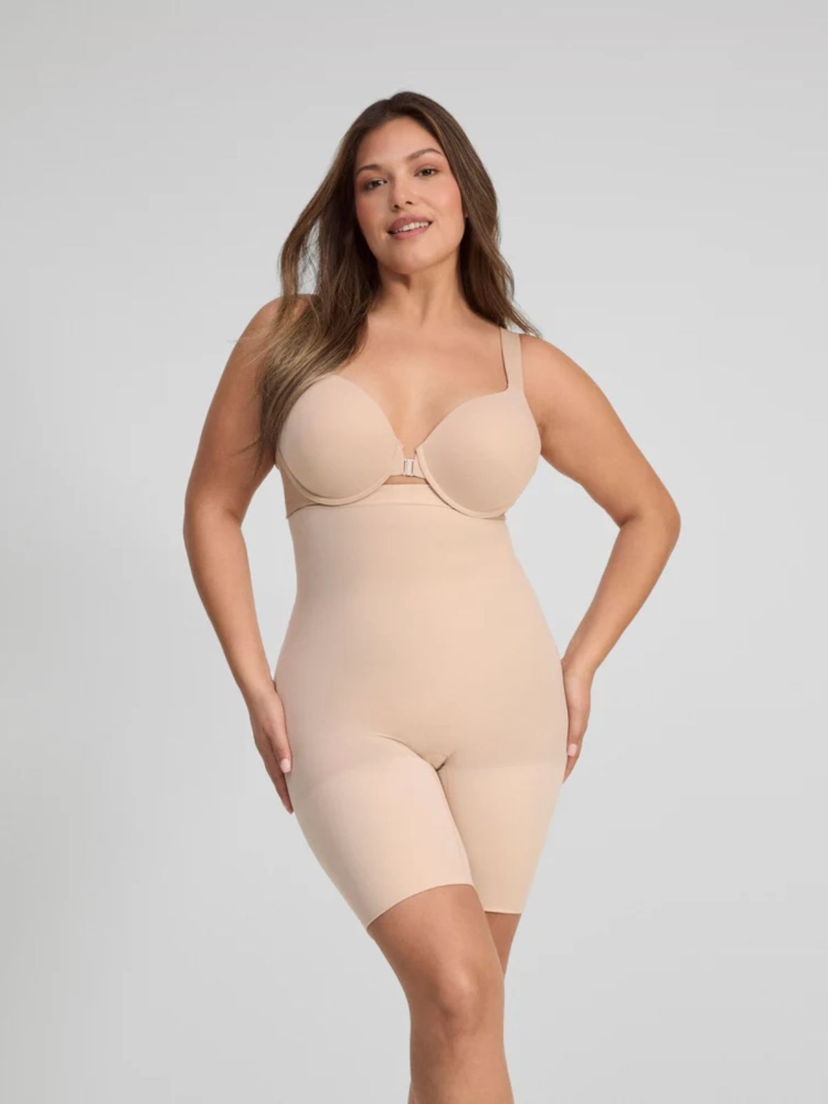 Short gainant taille haute mi-cuisse SPANX