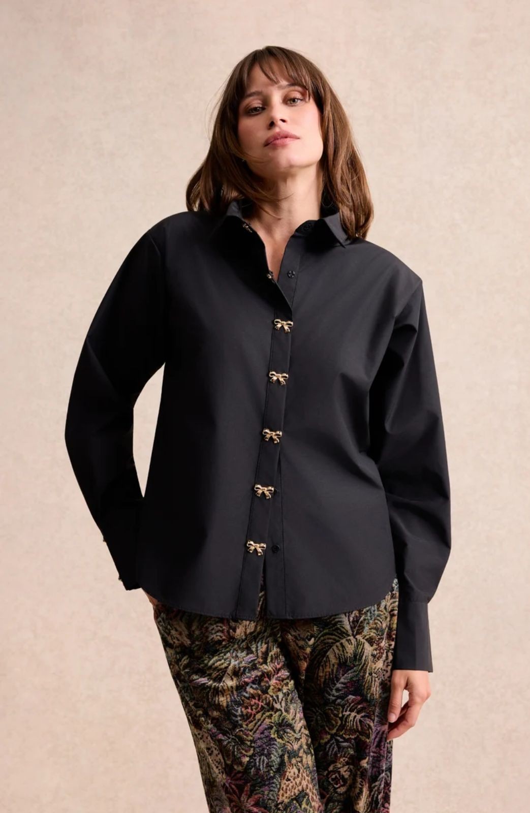 Chemise à boutons nœuds dorés Leo & Ugo