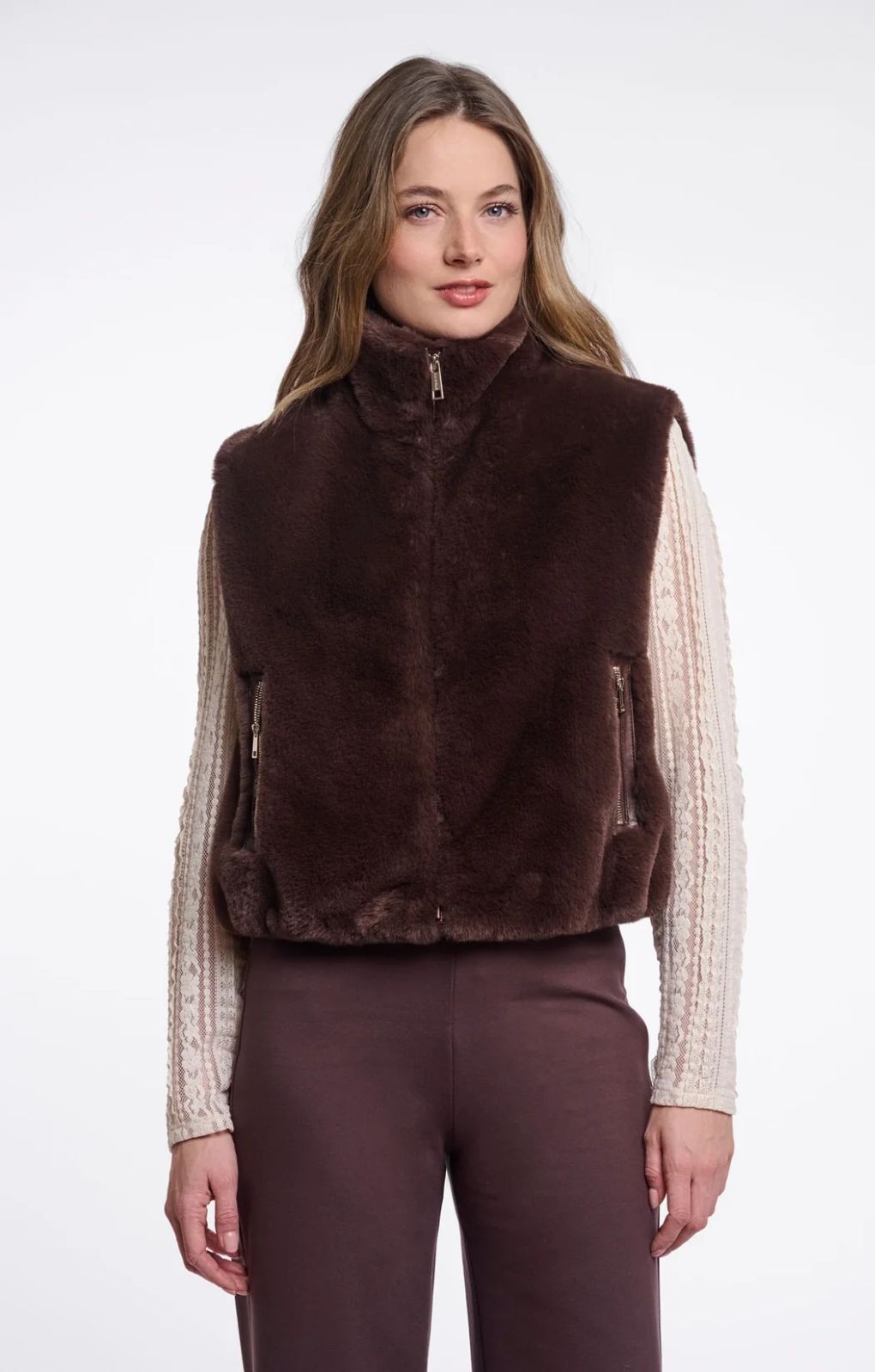 Veste courte sans manches Nikki en fausse fourrure Rino & Pelle