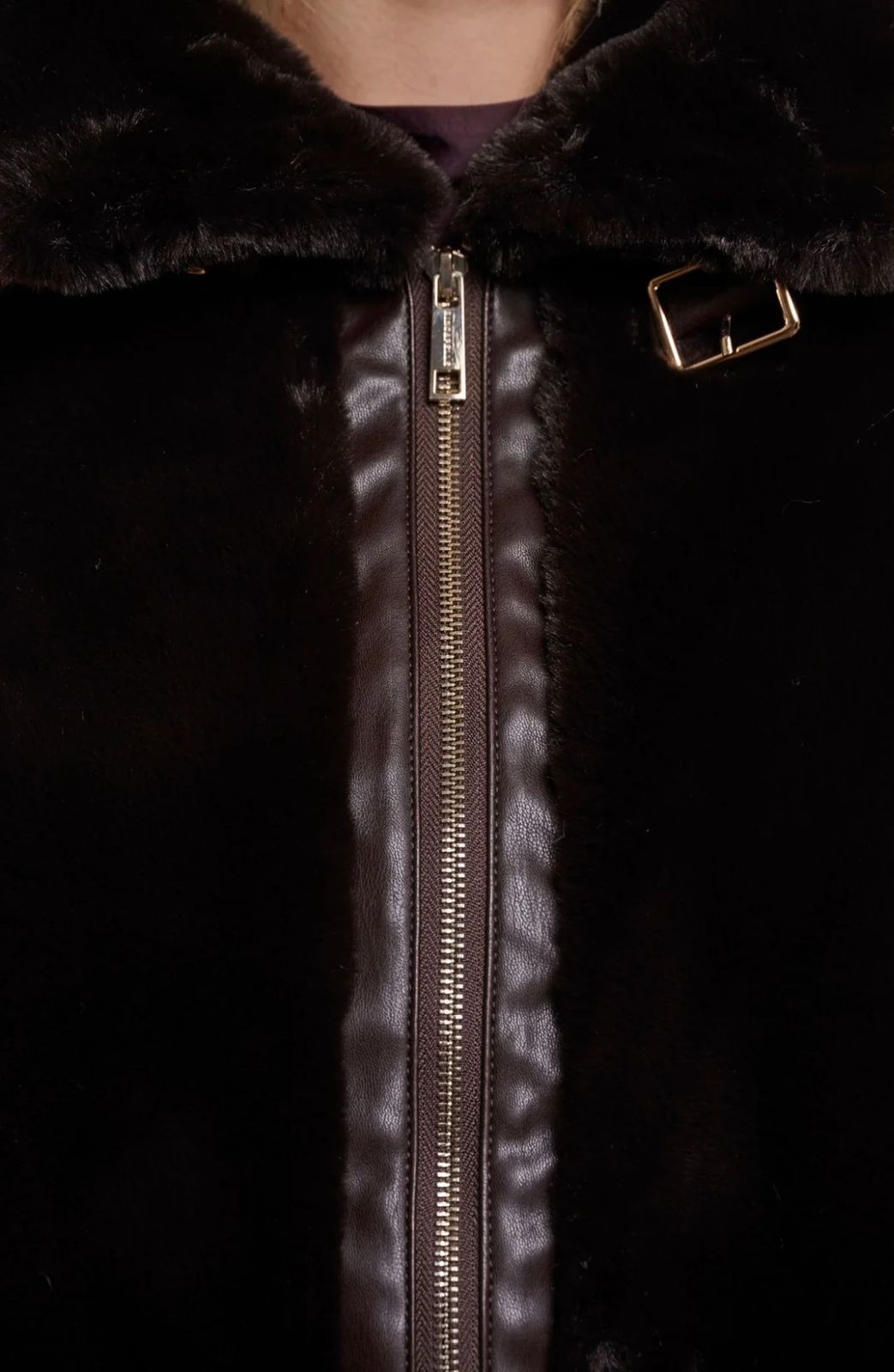 Manteau court Lambra en fausse fourrure Rino & Pelle