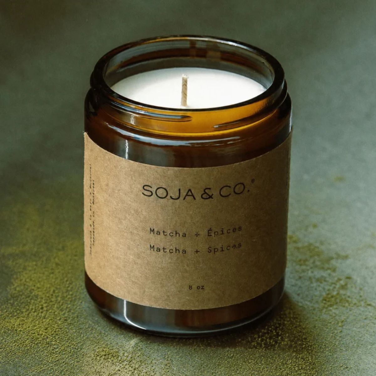 Bougie Matcha + Épices 8 oz SOJA & CO