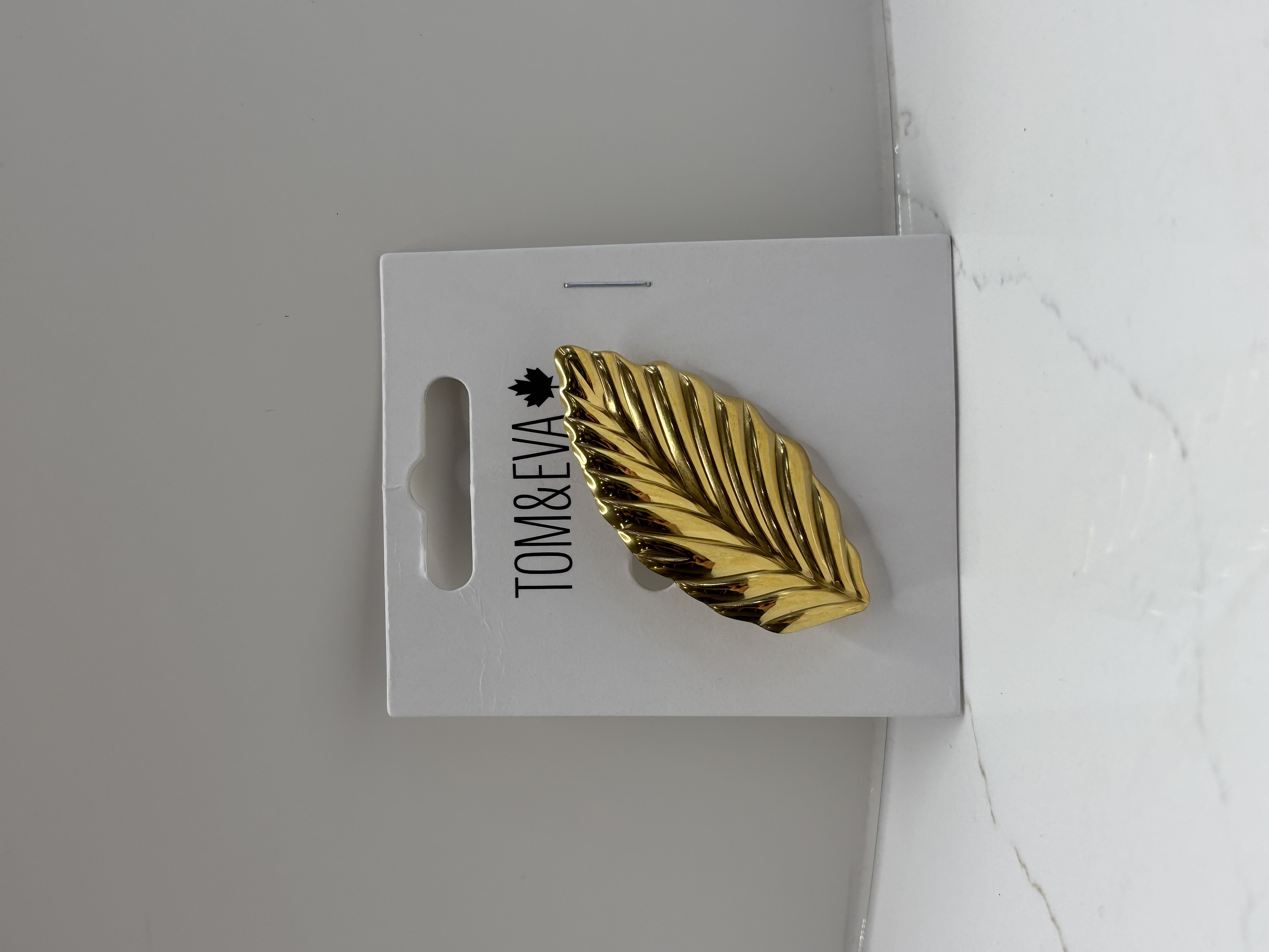 Broche en plume Tom & Eva 