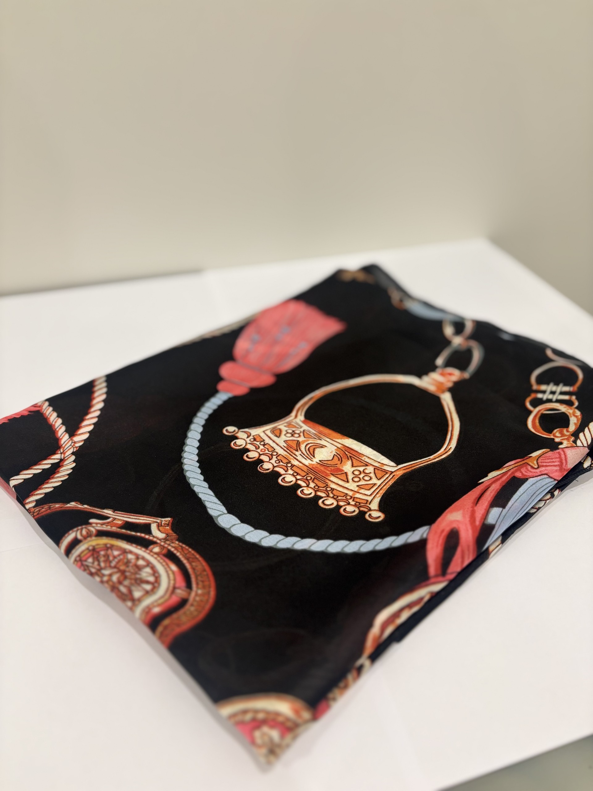 Foulard à motif Tom & Eva 