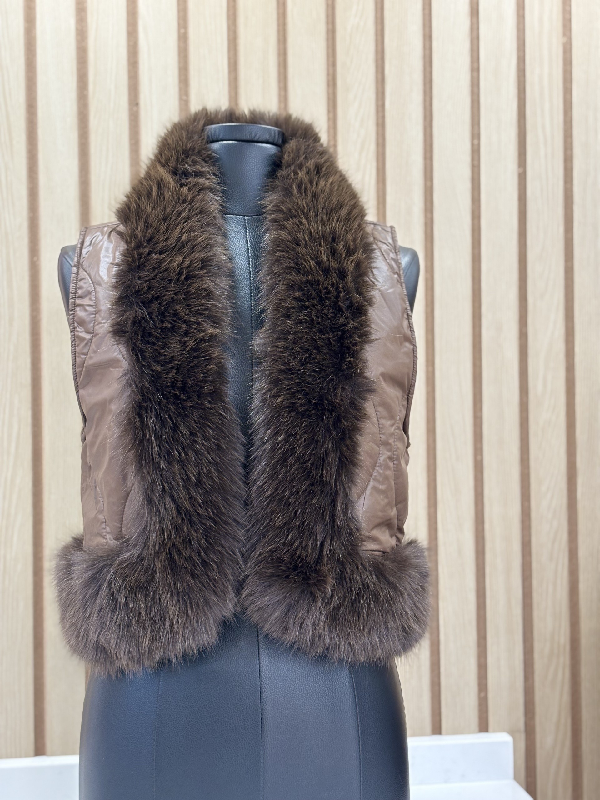 Veste matelassée avec fourrure Elissia