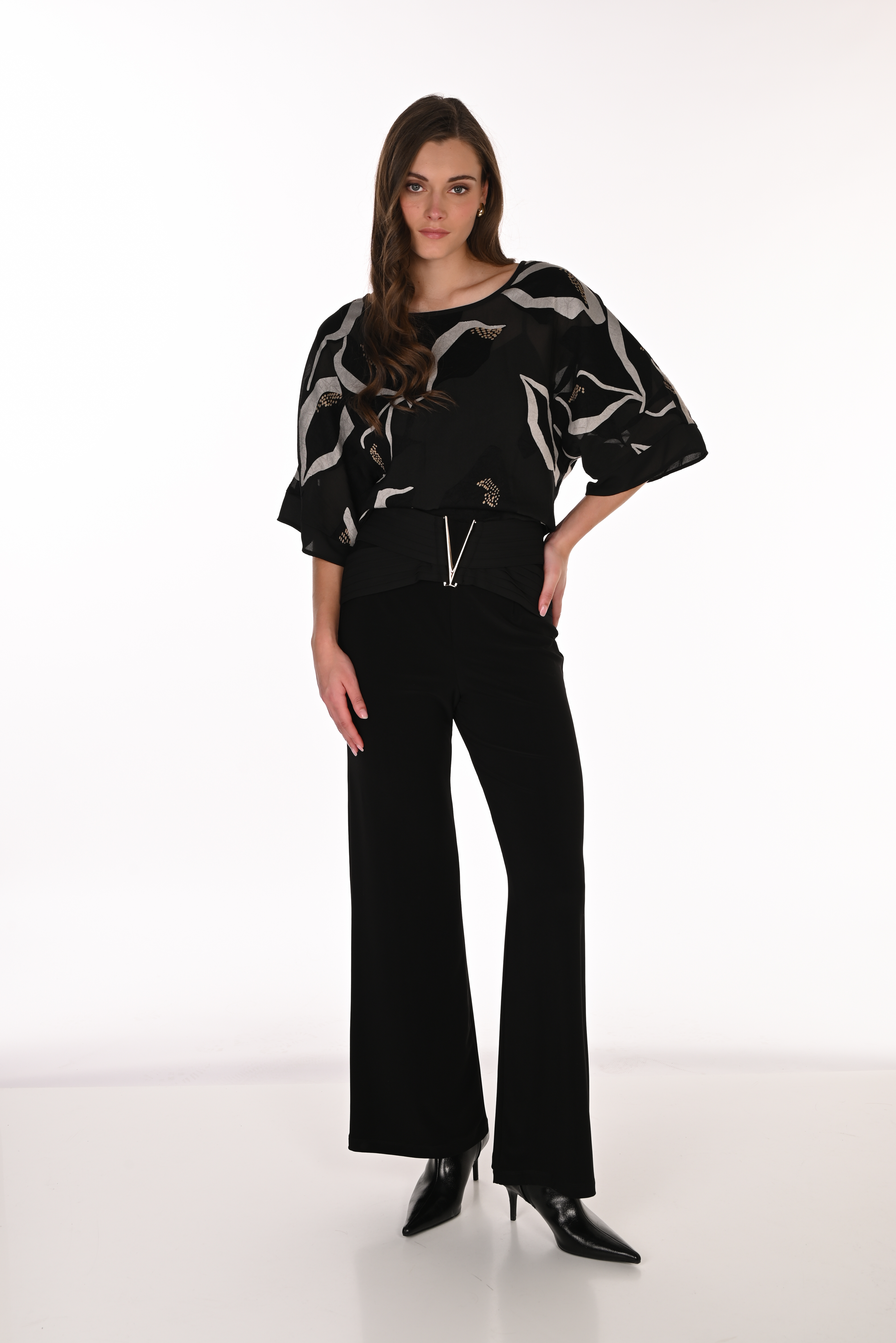 Pantalon à ceinture en V métallique Frank Lyman