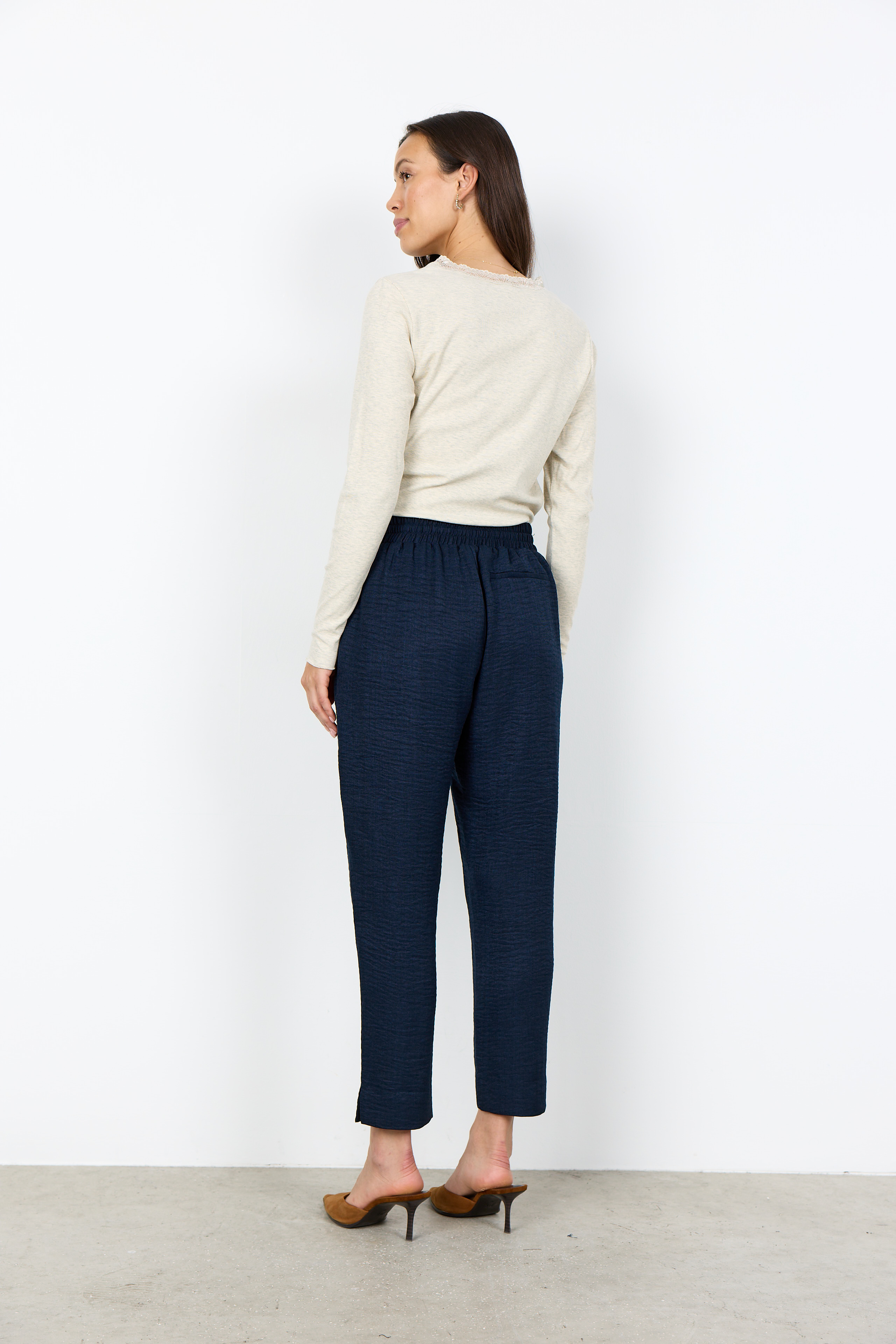 Pantalon texturé à cordon Charissa Soya Concept