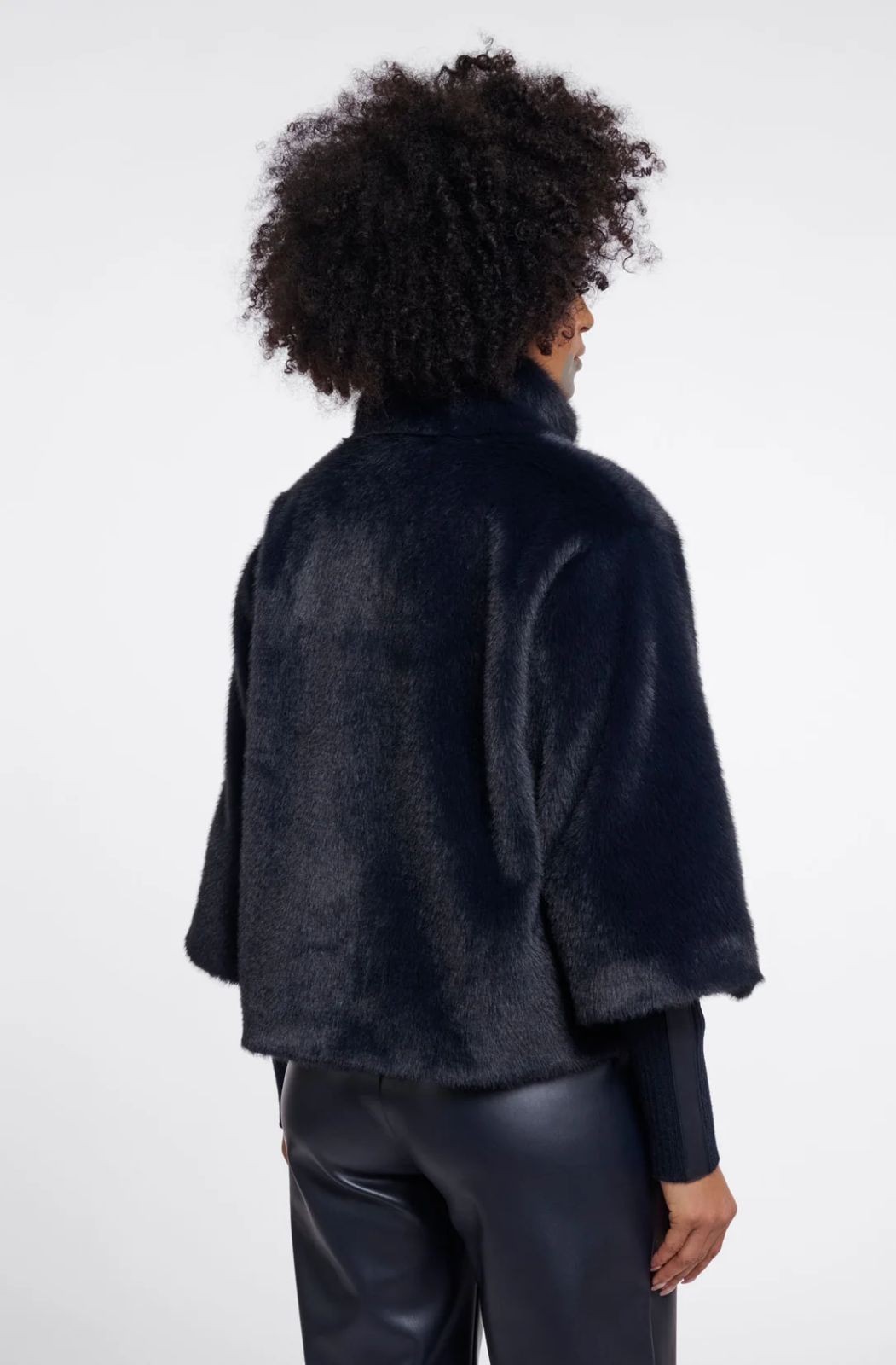 Manteau Nesrin en fausse fourrure à manches amovibles Rino & Pelle