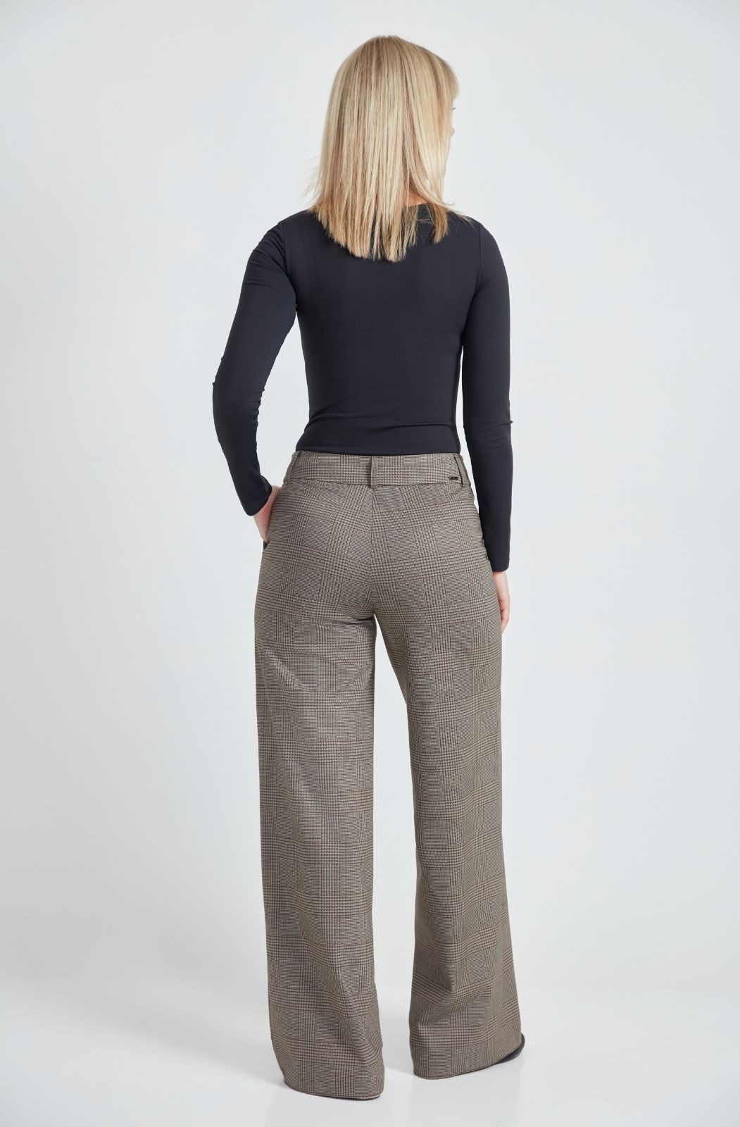 Pantalon à jambe large à carreaux UP!