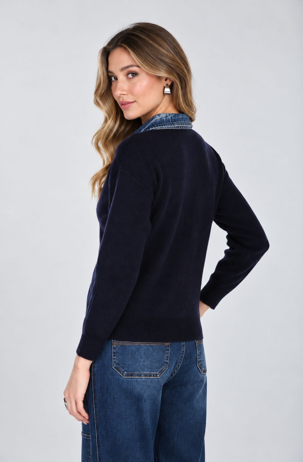 Chandail chic boutonné Frank Lyman