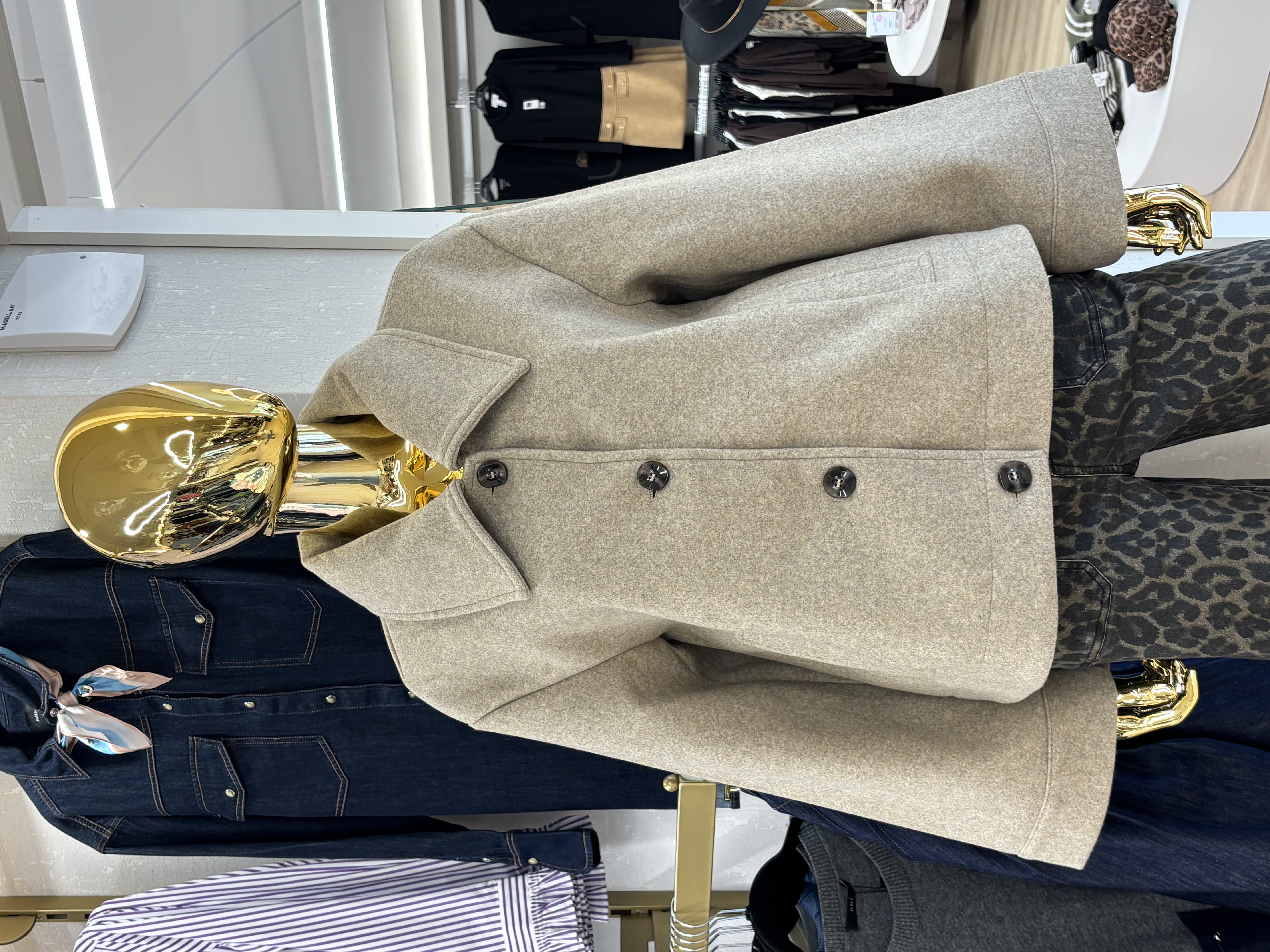 Manteau court Nukimma Nümph