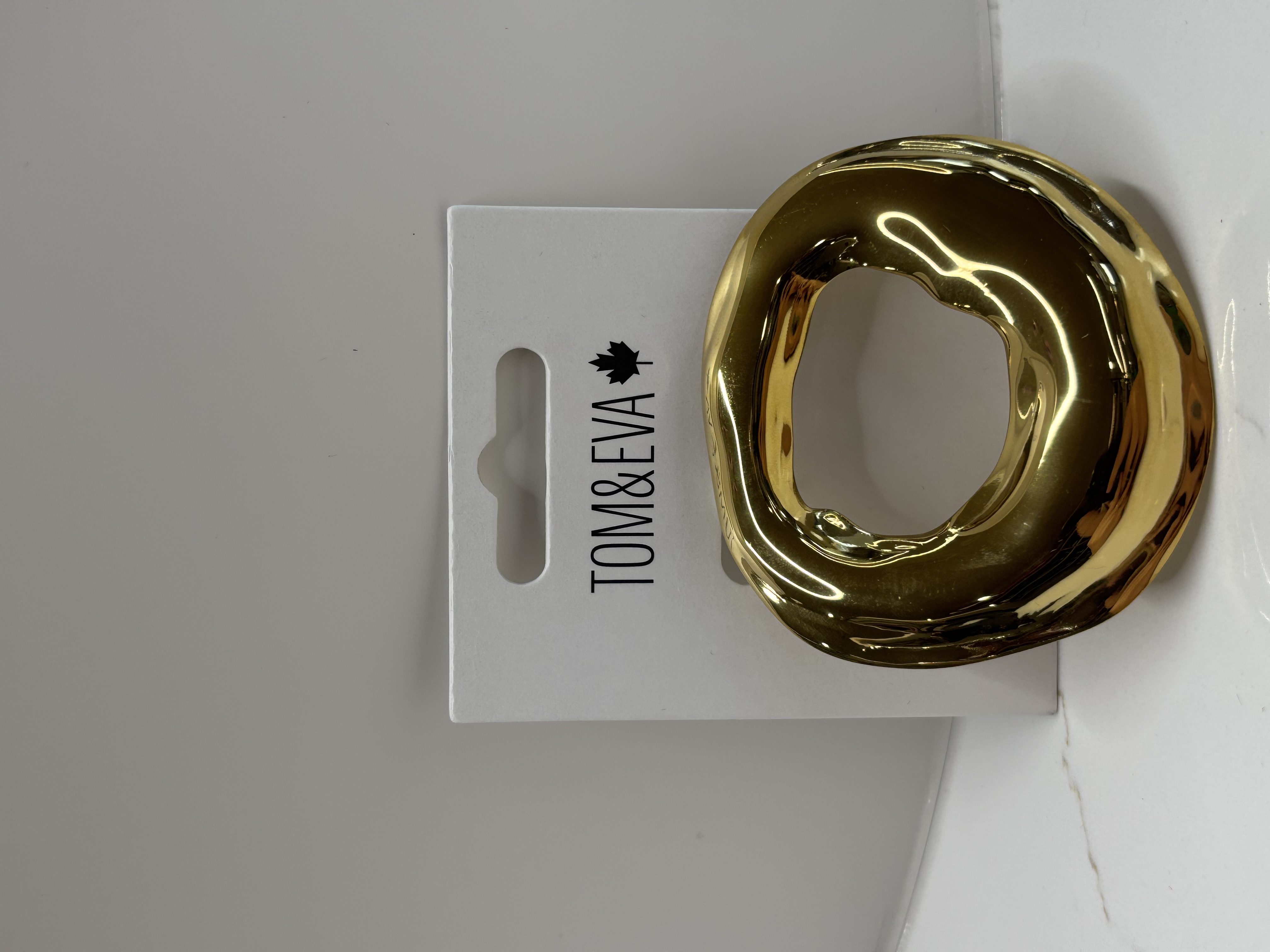 Broche en cercle Tom & Eva 