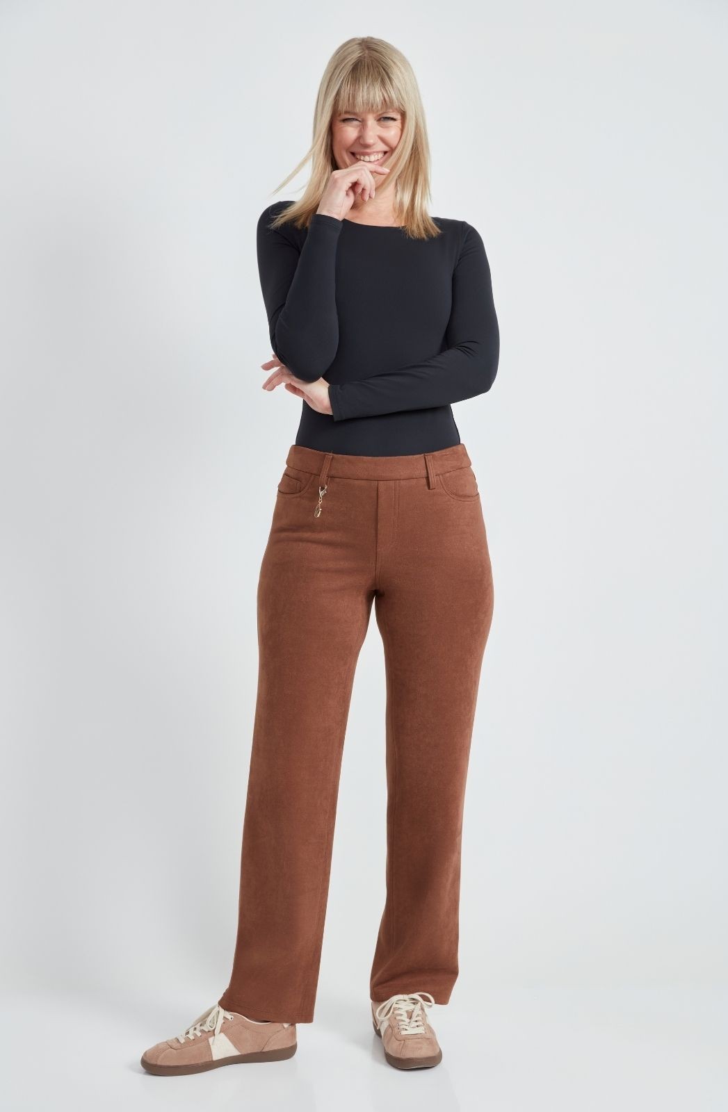 Pantalon droit en suédine UP!