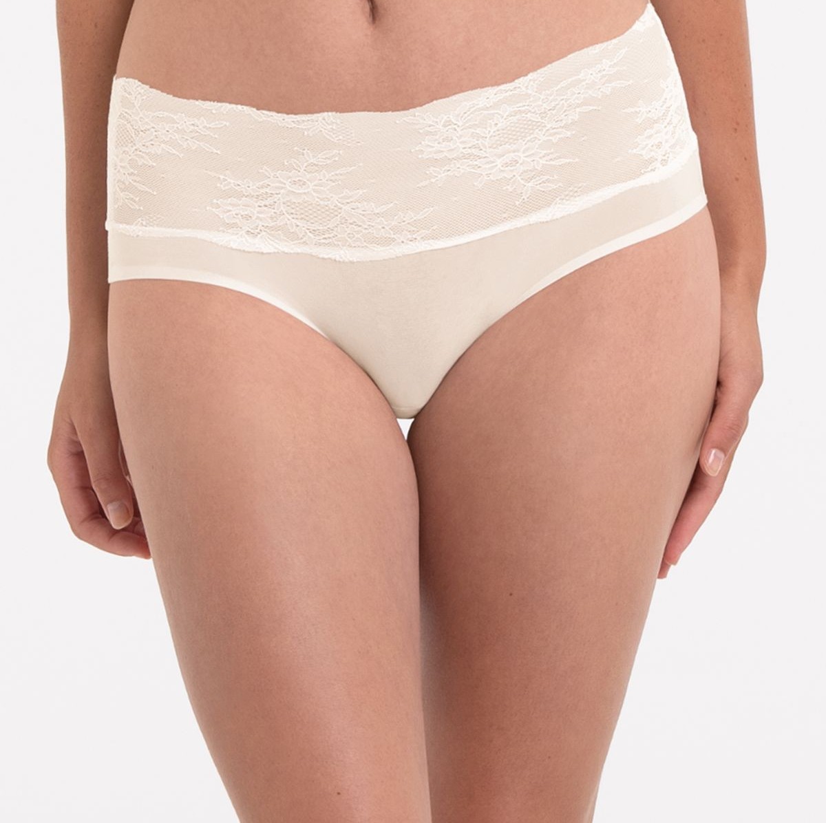 Culotte taille haute en dentelle Essential Anita 