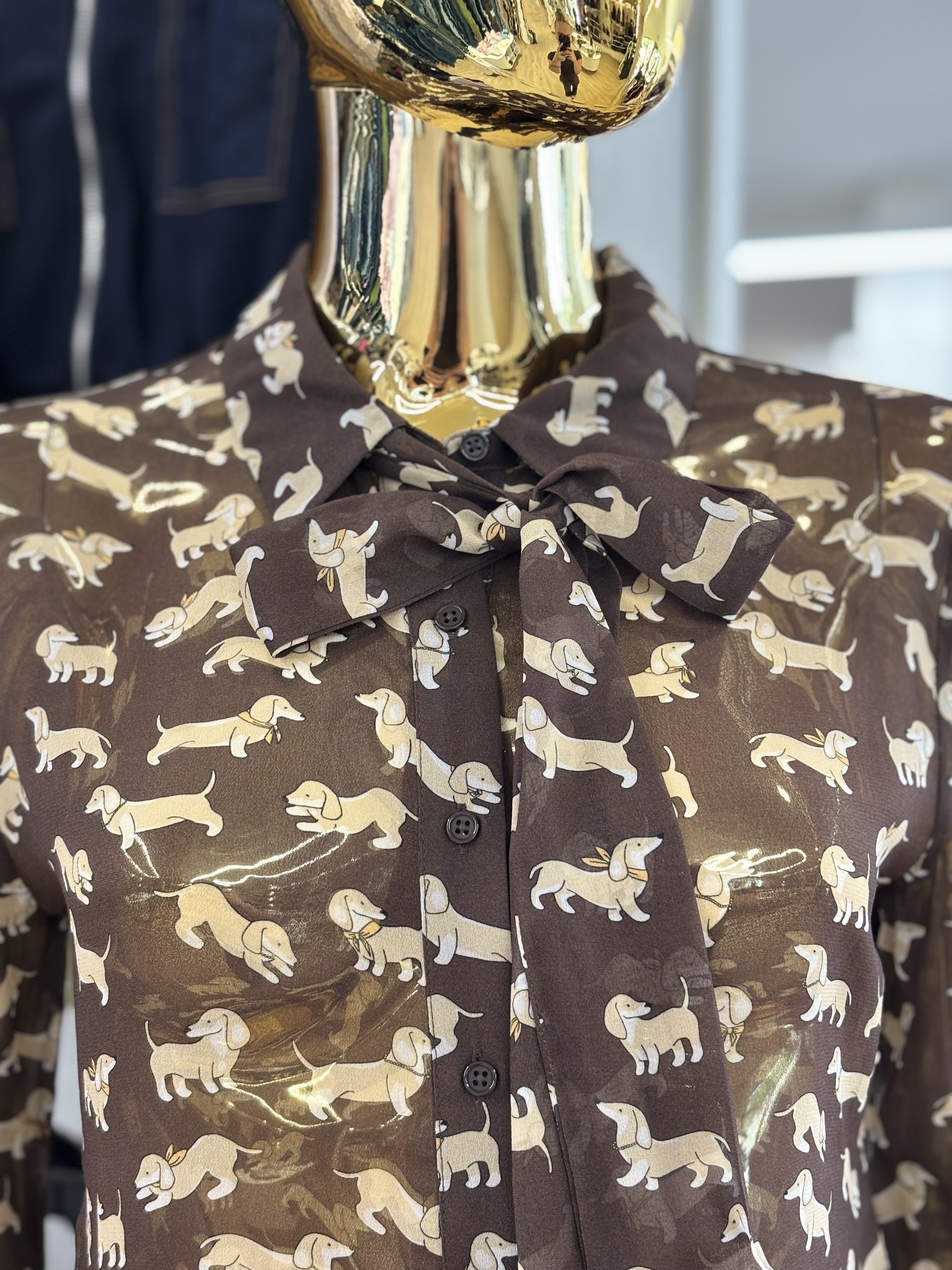 Blouse à nouer à imprimé chiens Princess Goes Hollywood
