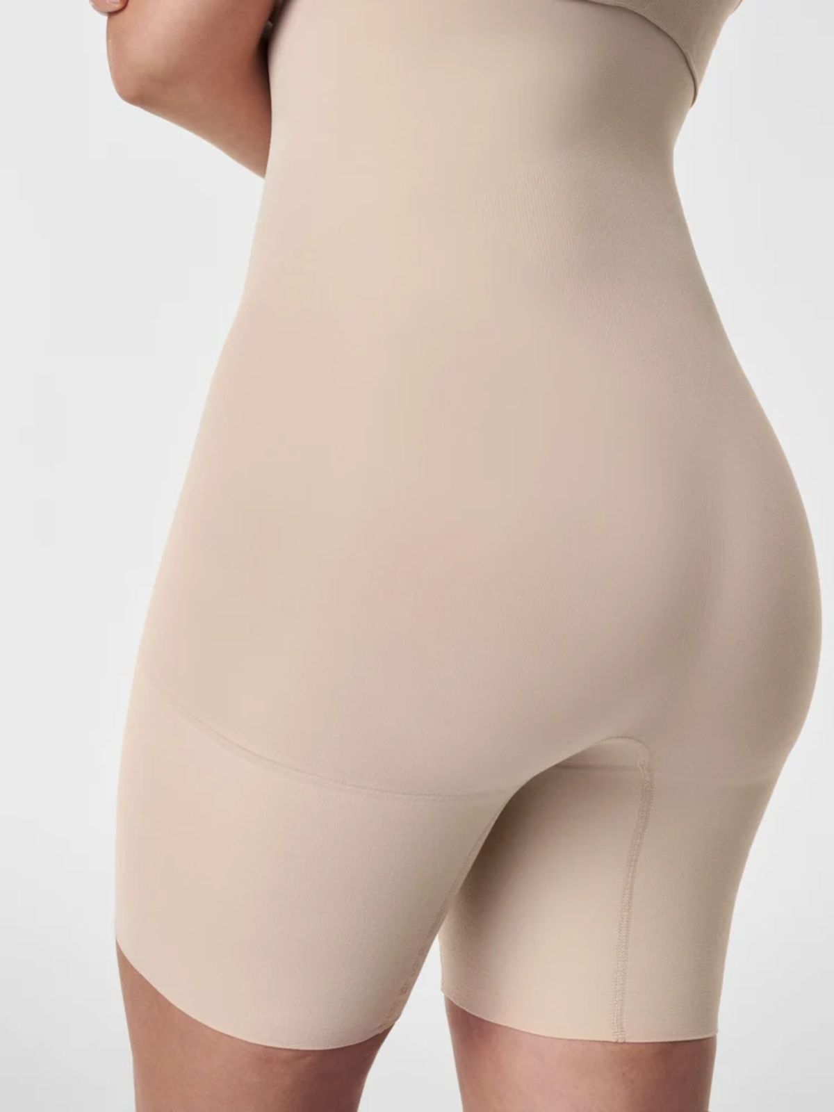 Short gainant taille haute mi-cuisse SPANX