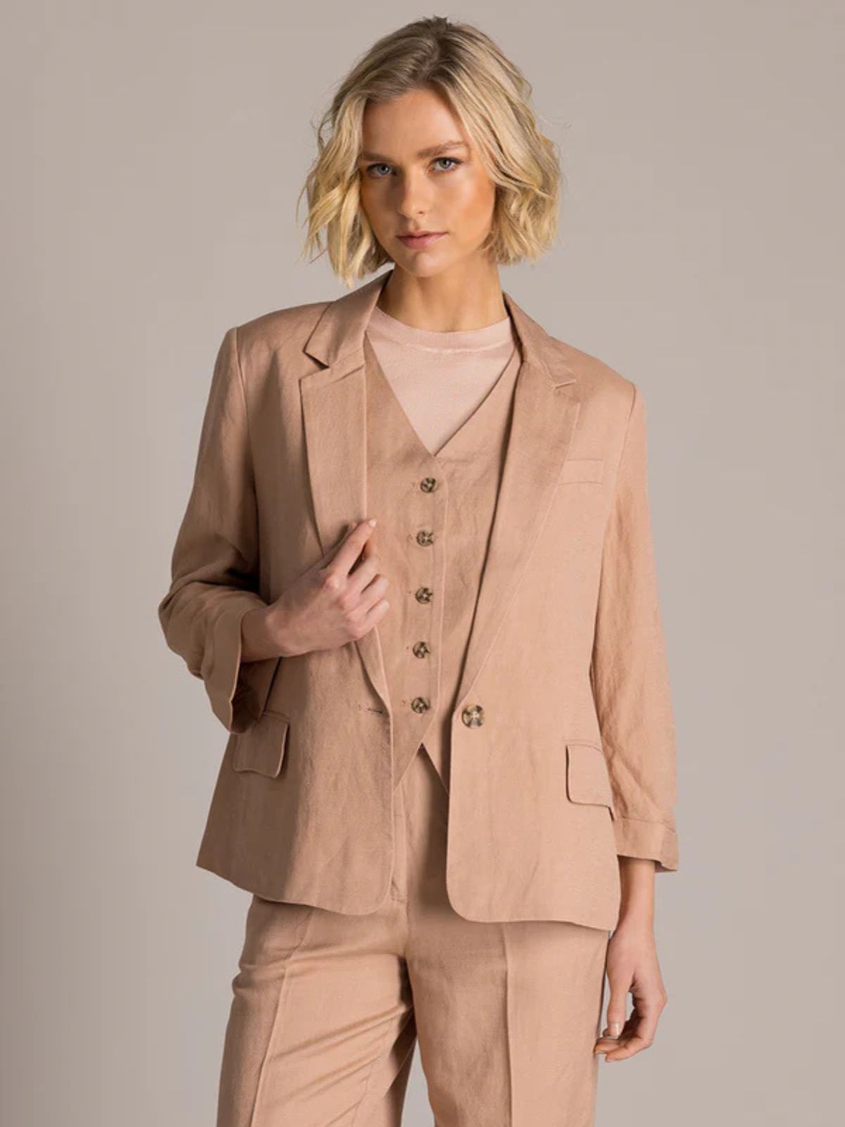 Blazer kristiana Yest