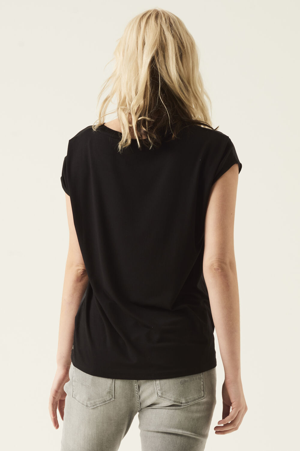 Garcia T-Shirt Manica Corta Donna - Maglietta In Cotone, Casual, Qualità Alta, Colore Classico