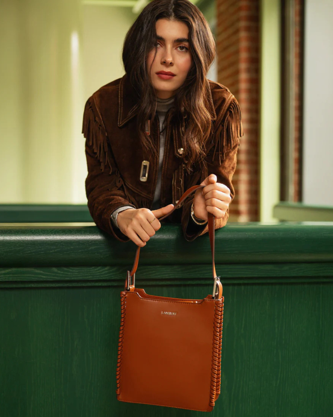 Le Claudia - Sac à main 2-en-1 en cuir vegan affogato