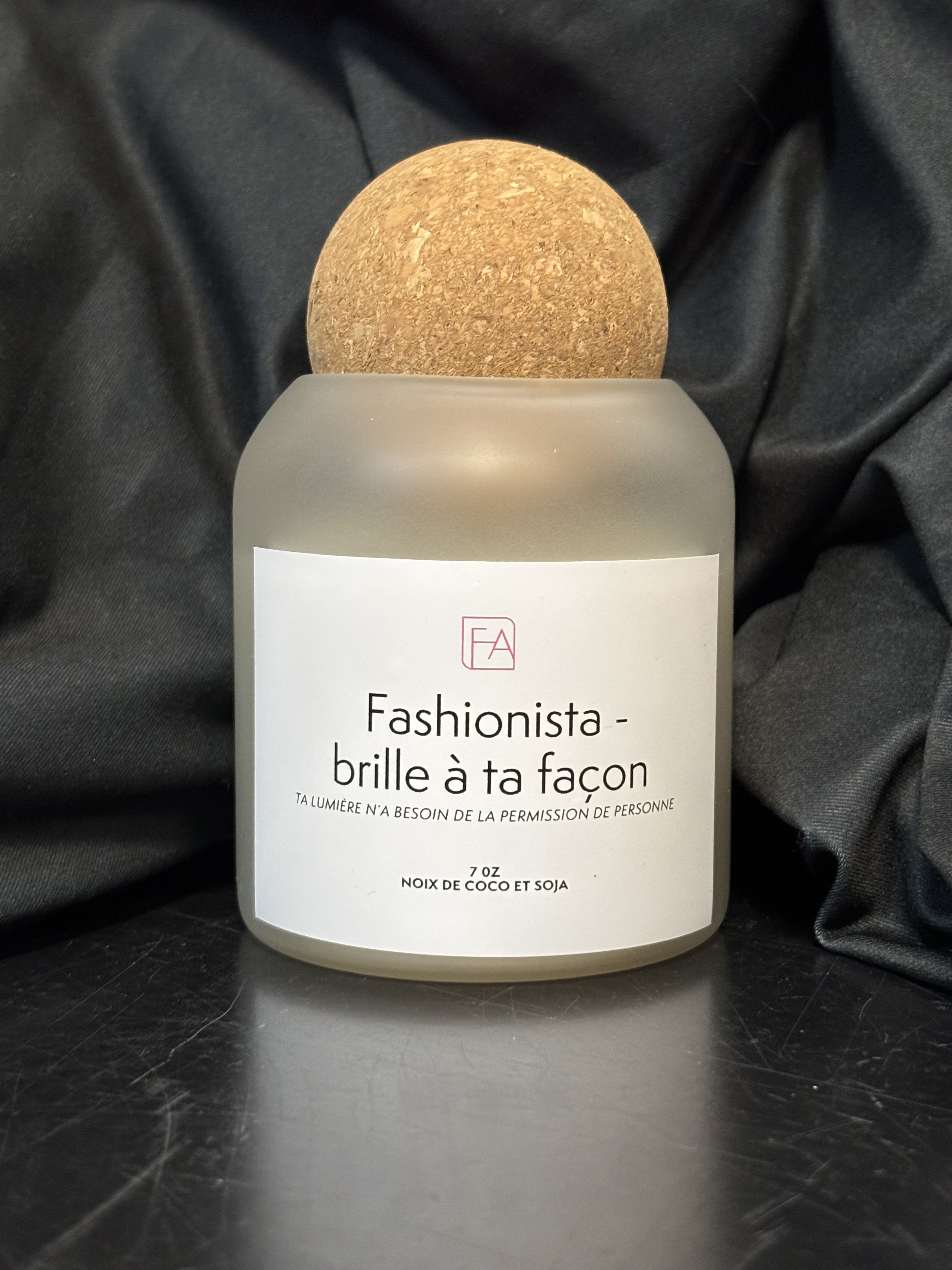 Chandelle Fashionista- brille à ta façon (Sandalwood & Cacao Blanc)