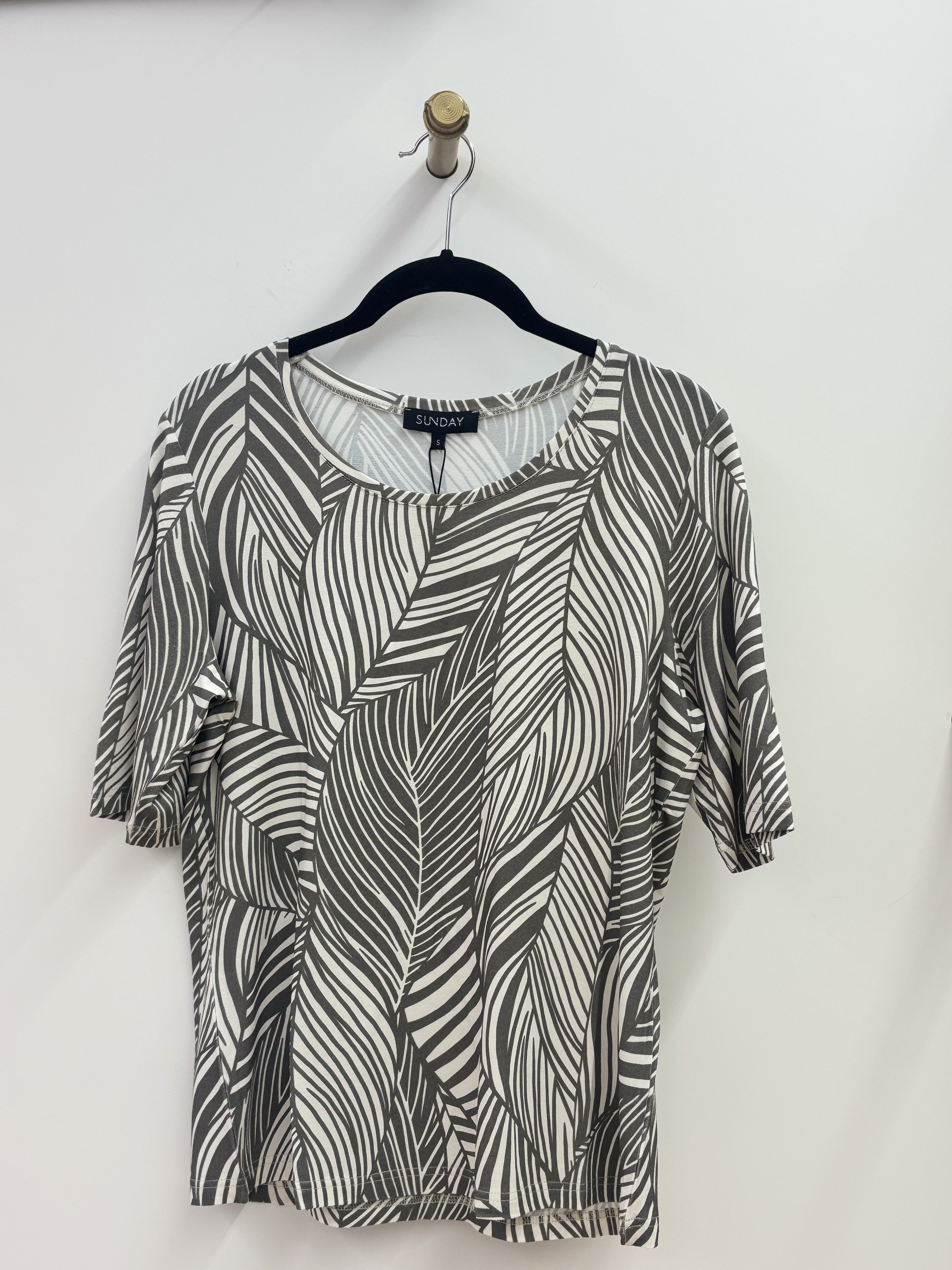 T-shirt à motif de plantes Sunday