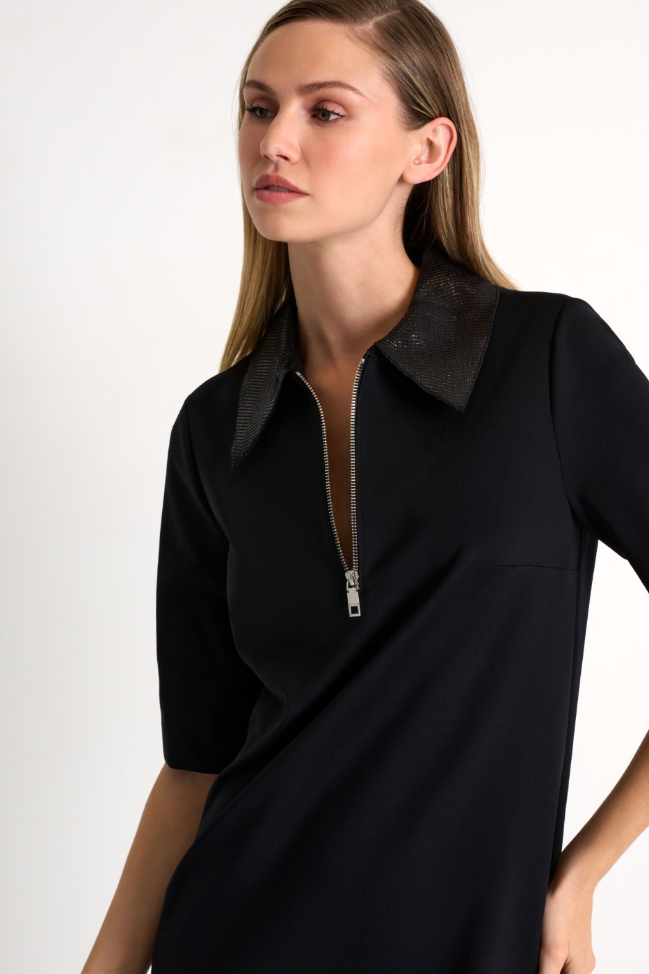 Robe zippée à col orné de sequins Barbara Shan 52487-65 