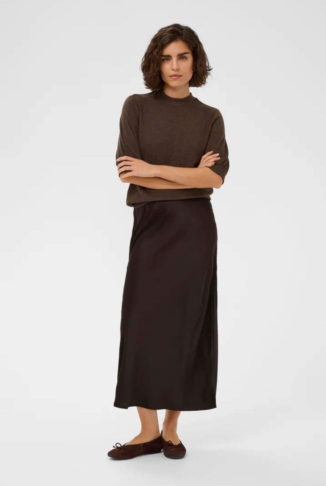 Jupe midi en satin Kaffe 