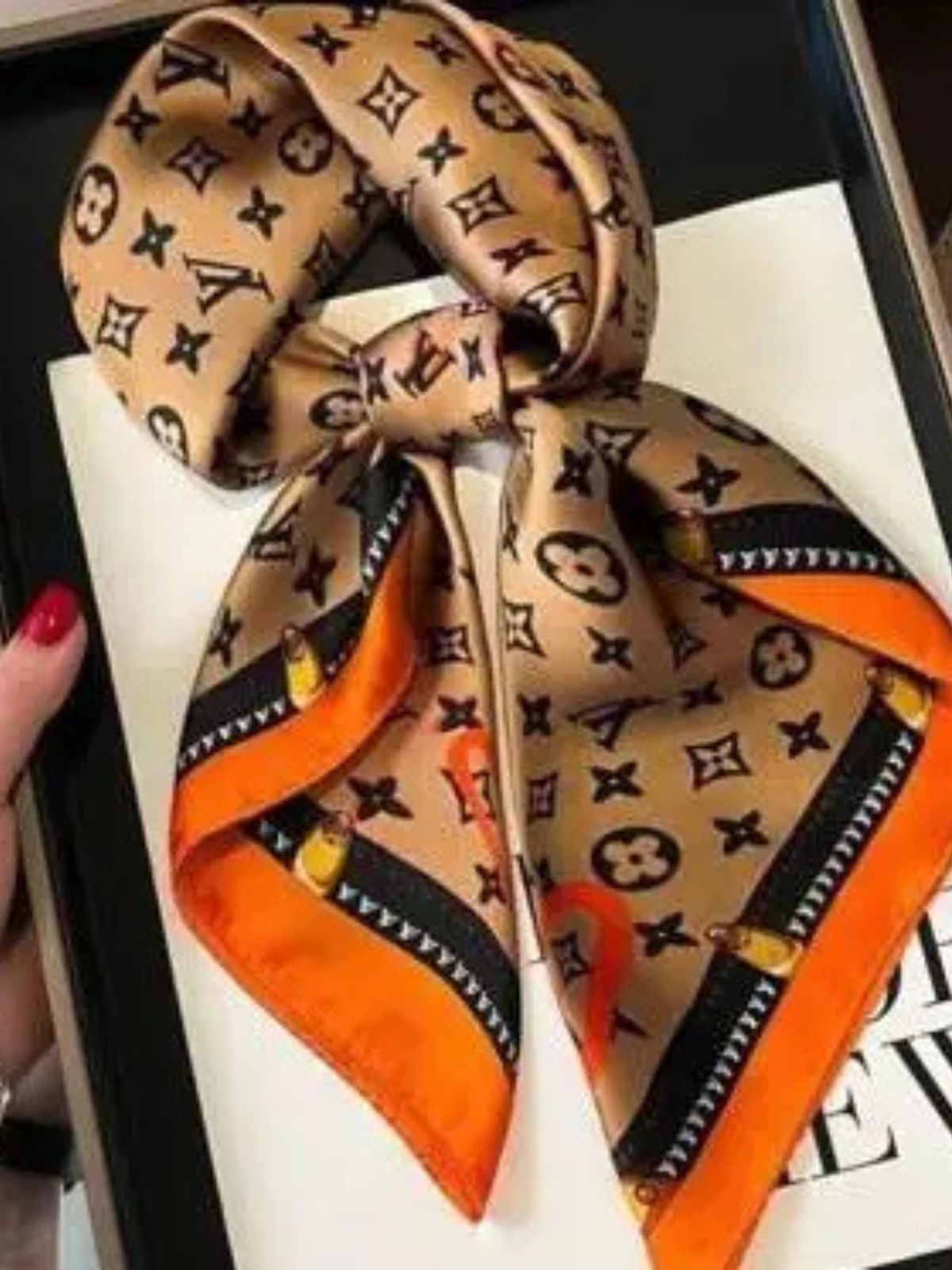 Écharpe style VL LUV & Co