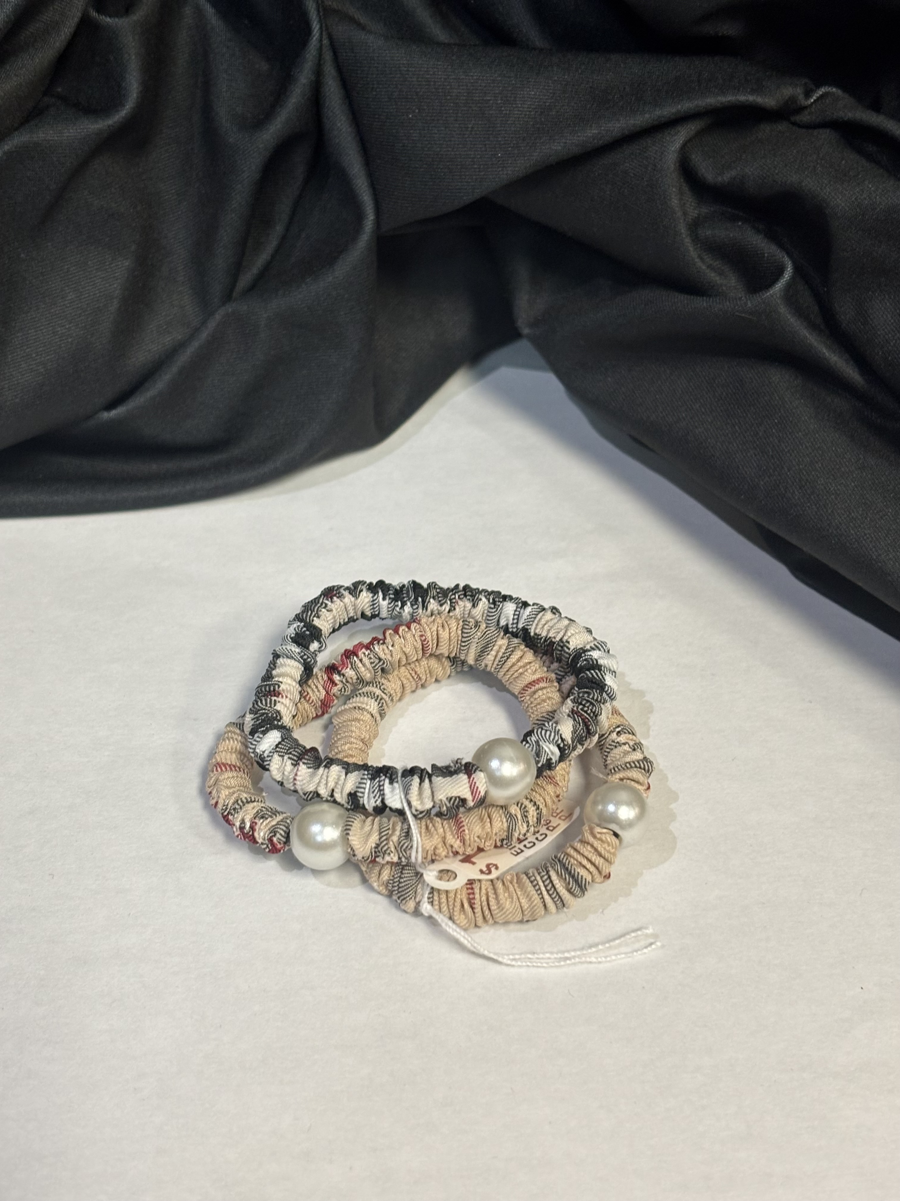 Ensemble de 3 Chouchous à Carreaux avec Perles Jackie J PR1A