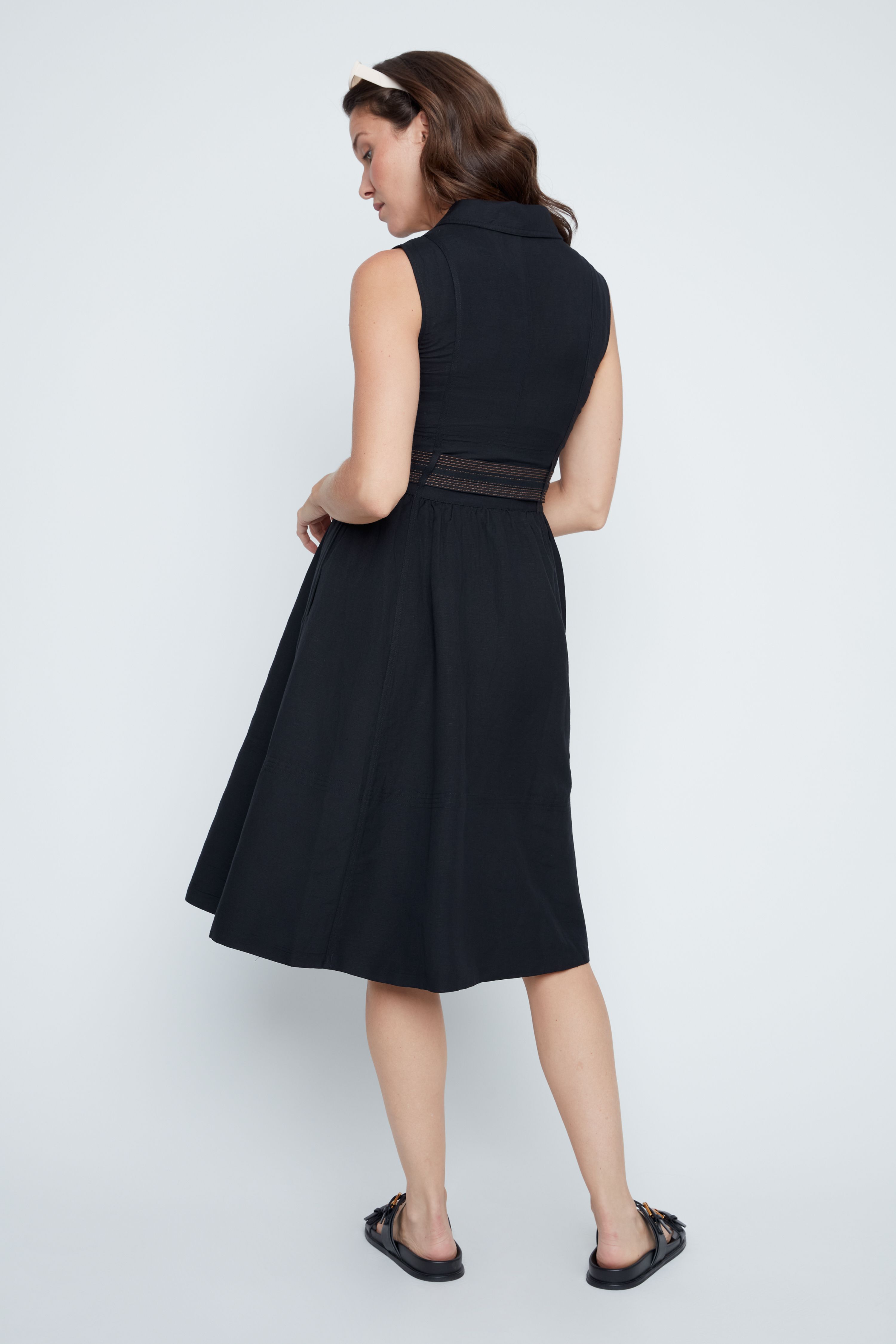 Robe sans manches avec col Renuar 