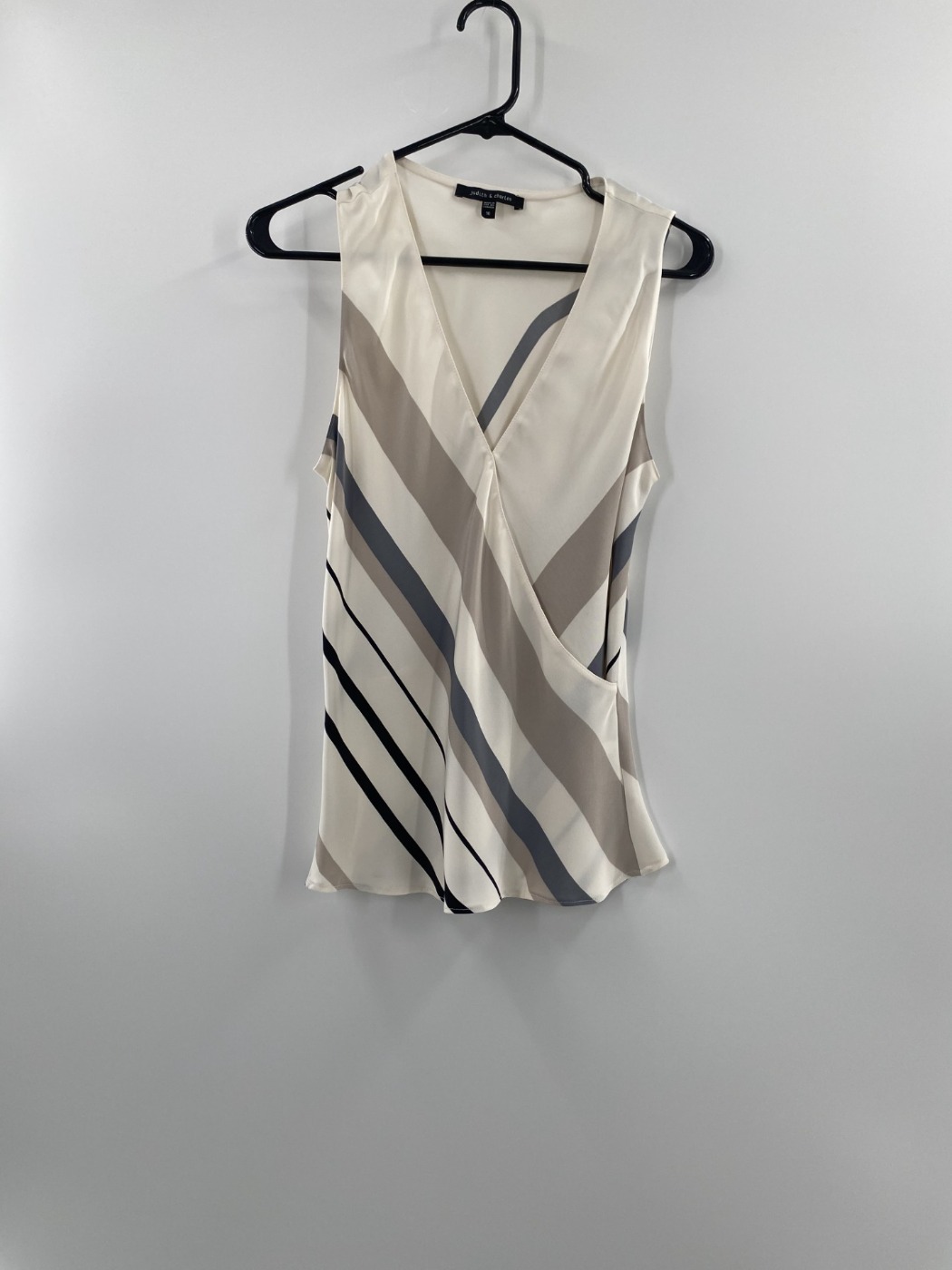 FF2516 JUDITH & CHARLES GRANDEUR 10