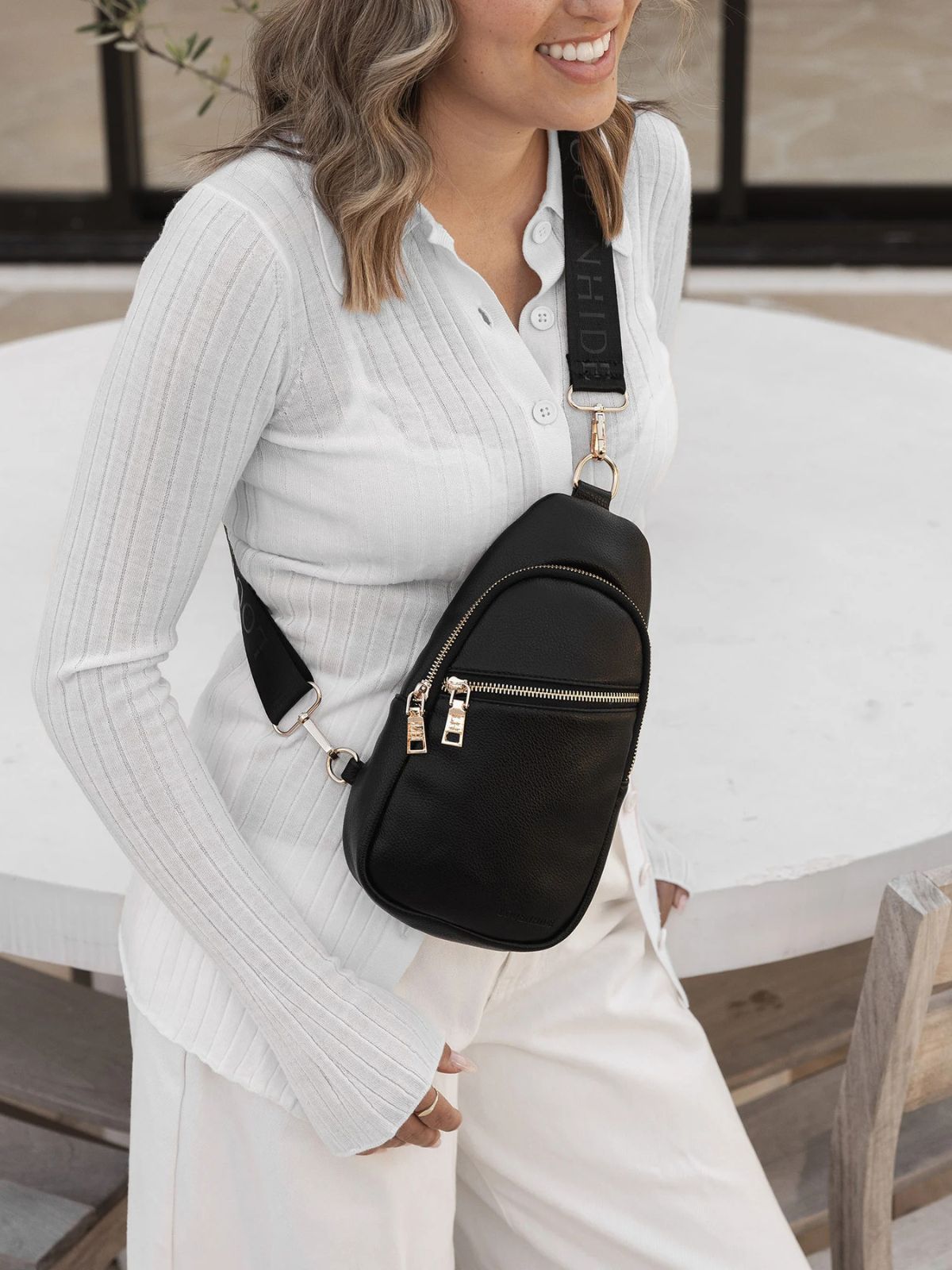 Sac bandoulière Noir Bella Louenhide