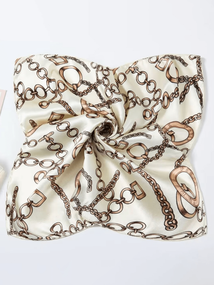 Foulard carré chic imprimé