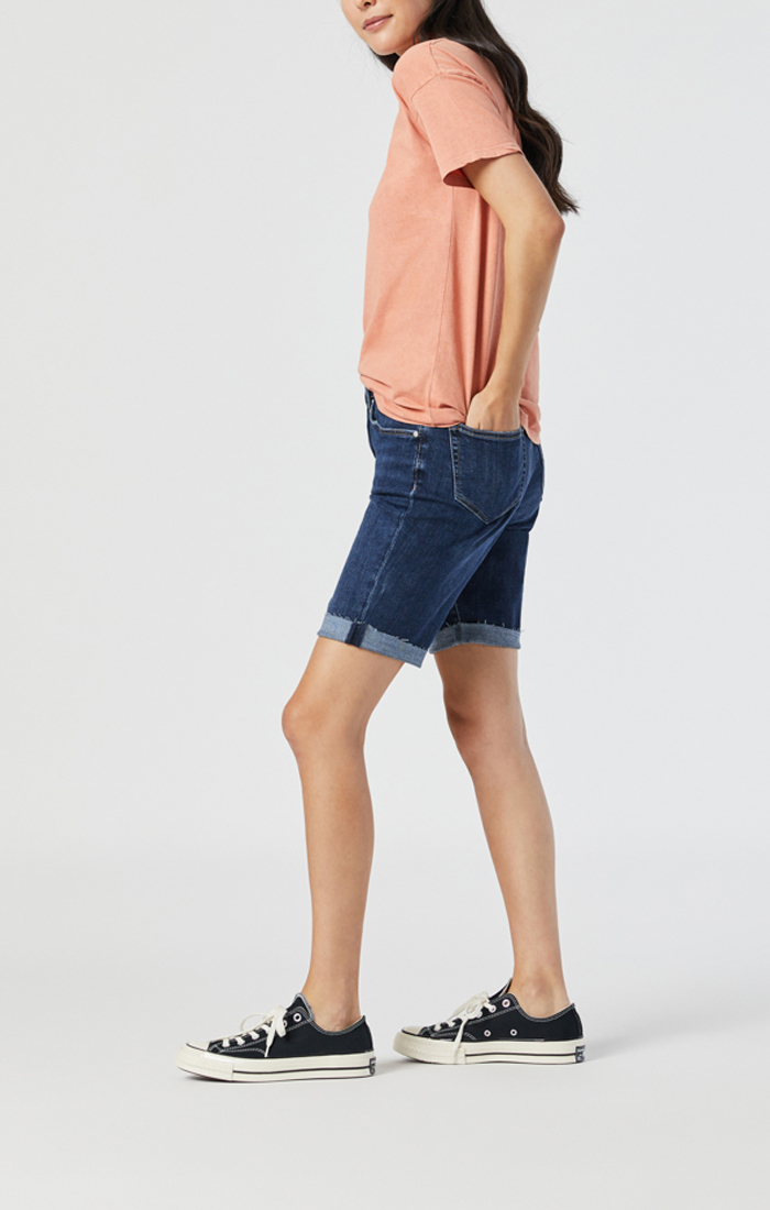 Bermuda en Denim Alexis Mavi Dark Frayed Hem Feather Blue 25