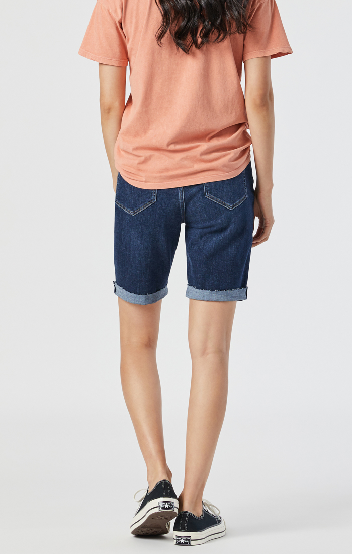 Bermuda en Denim Alexis Mavi Dark Frayed Hem Feather Blue 25