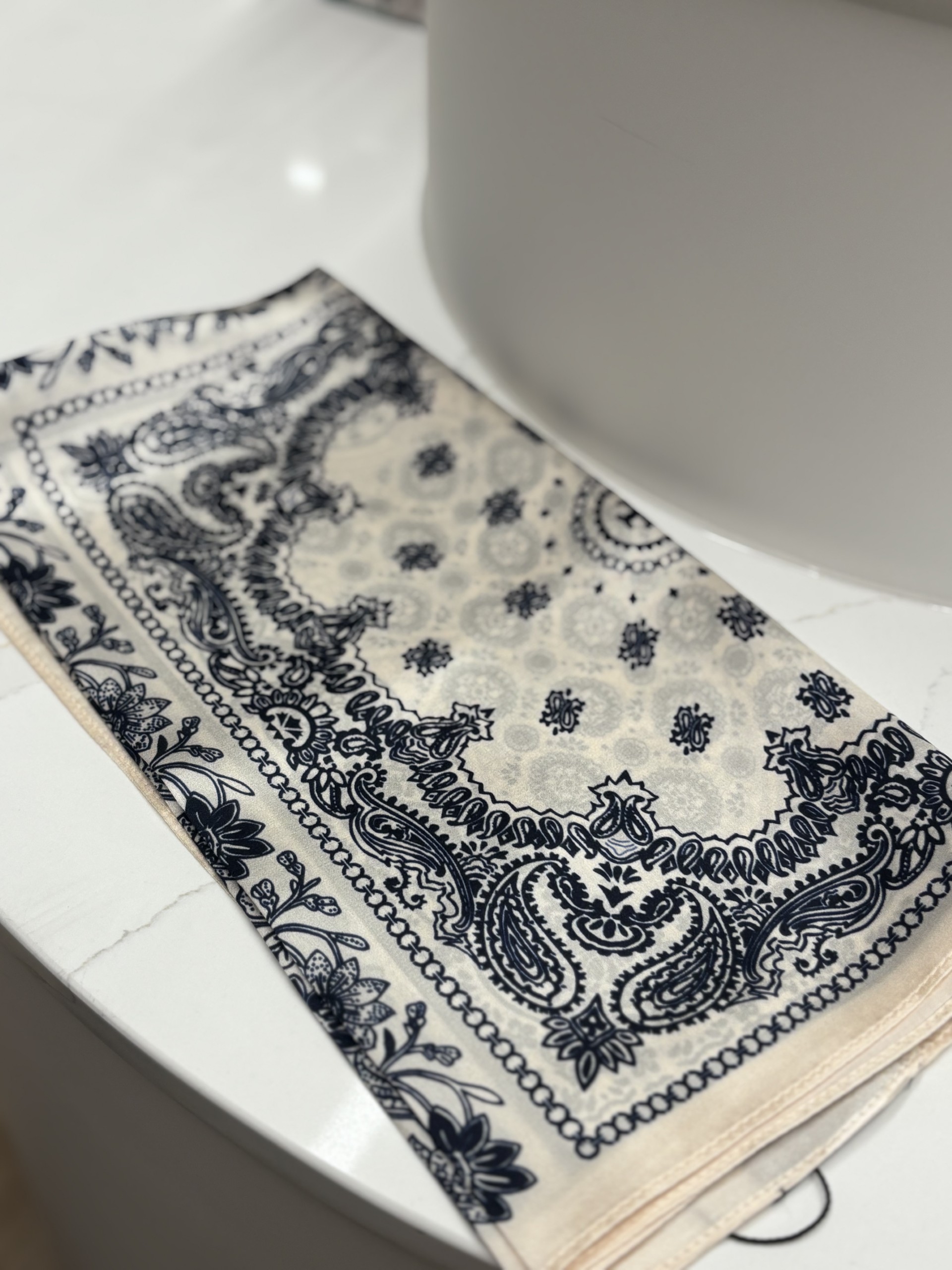 Foulard en soie Tom & Eva 