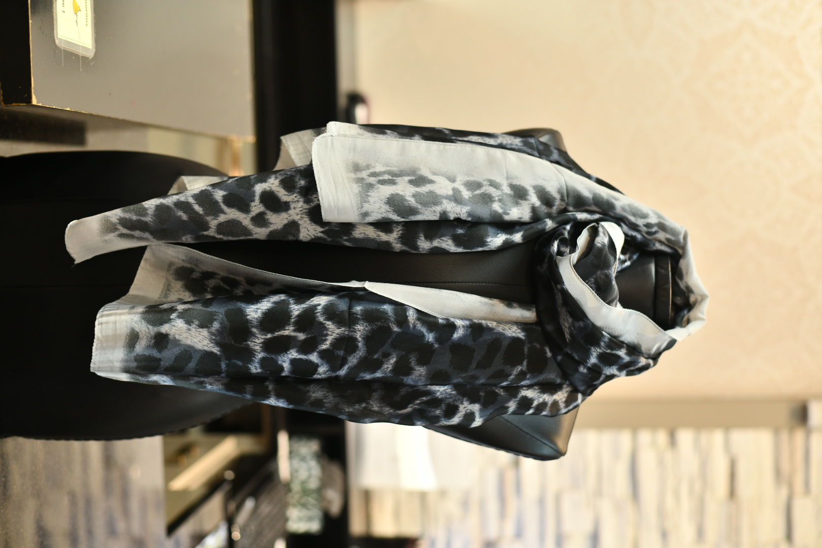 Foulard en soie rectangulaire Design Fashion 