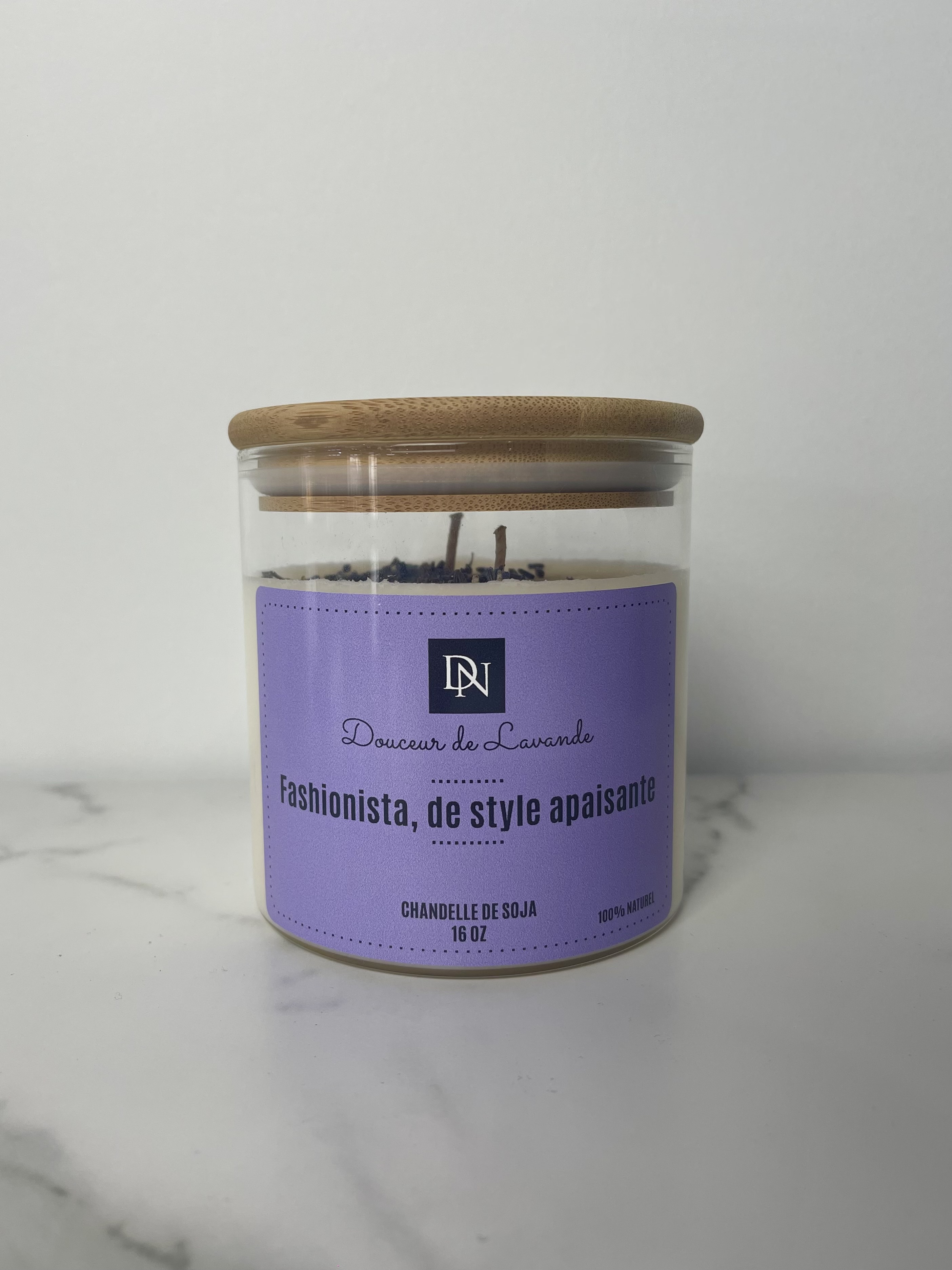 Chandelle Douceur de Lavande 16oz A & N Candle