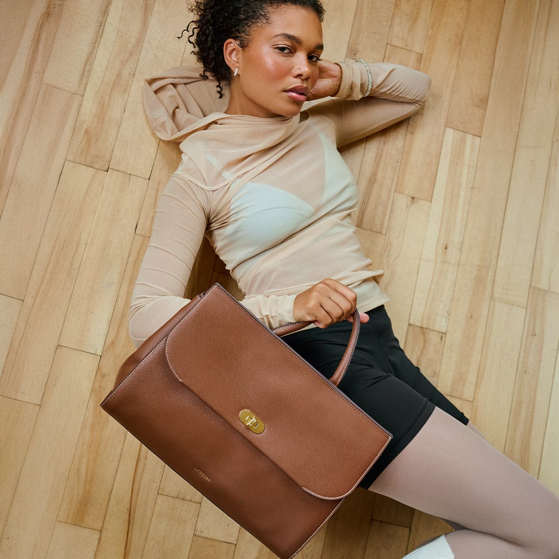 Le Vivienne – Sac à dos 3-en-1 en cuir vegan hazelnut Lambert