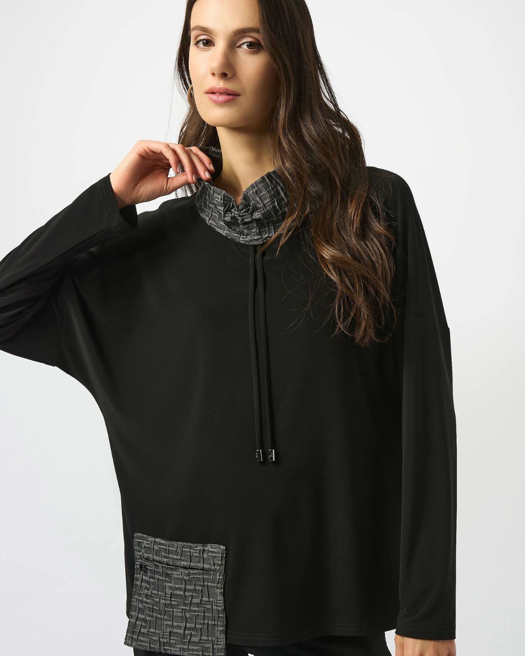 Top ample en maille soyeuse avec motif original Joseph Ribkoff 253052