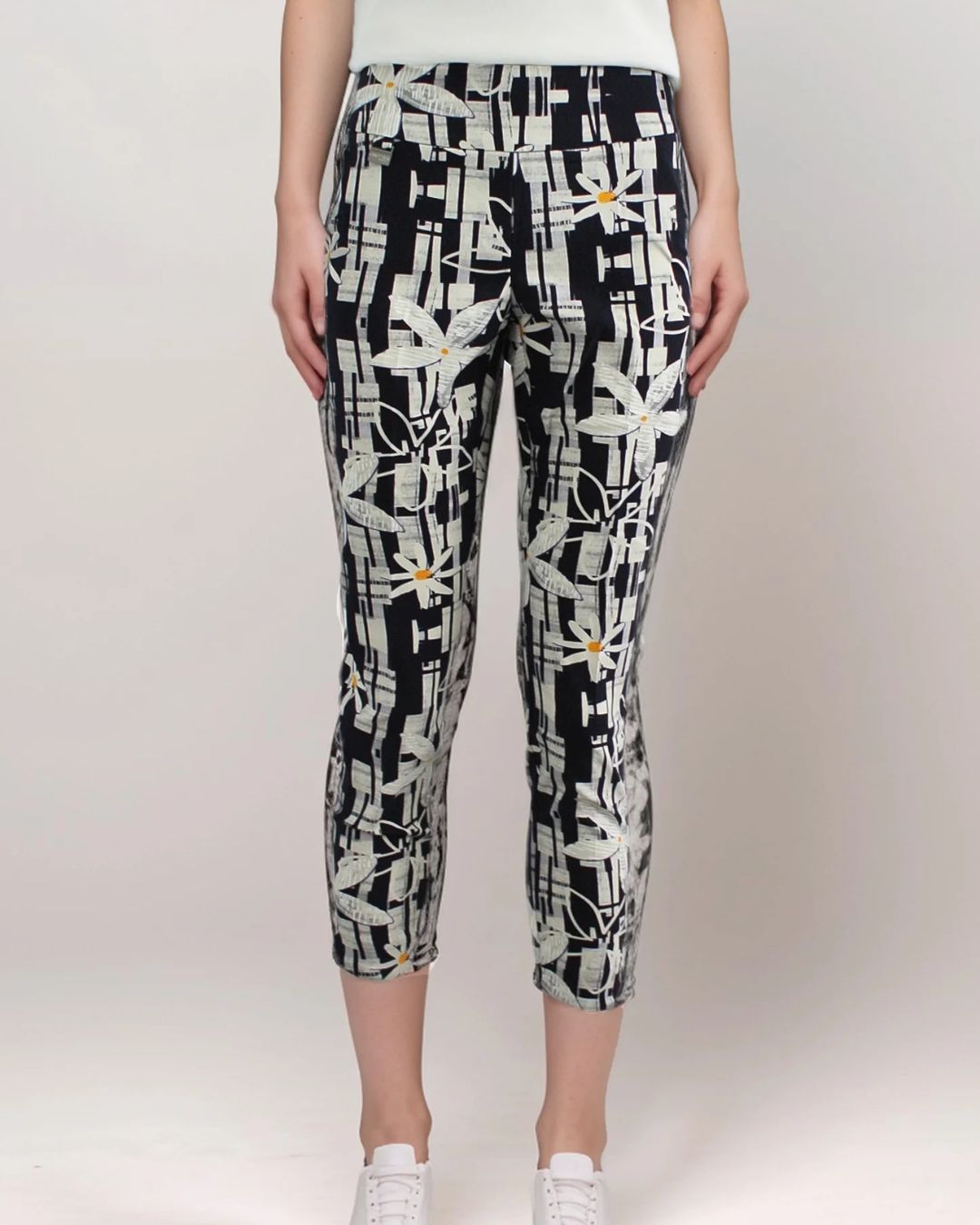 Pantalon avec Motif de Fleur Lisette L 1235-966
