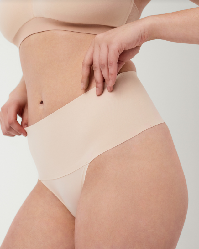 Thong Undie-tectable SPANX SP0115 