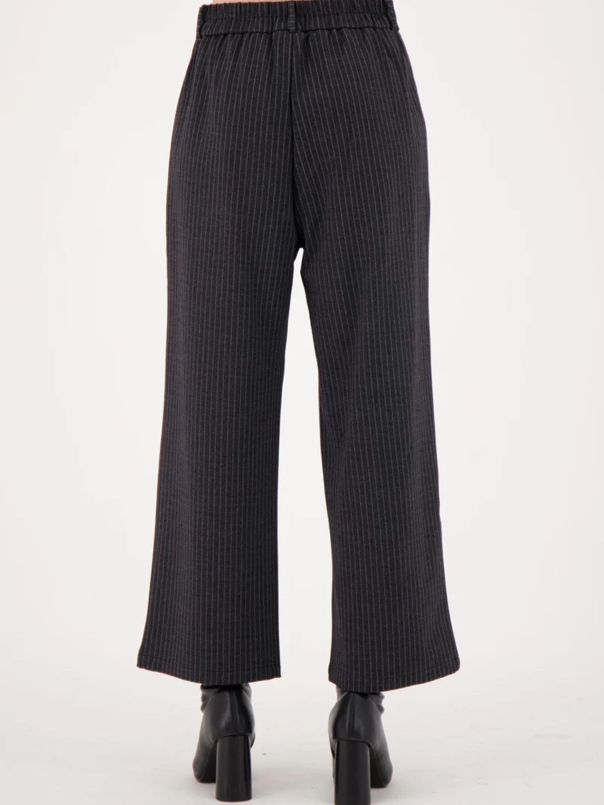 Pantalon à rayures fines coupe droite – Spanner