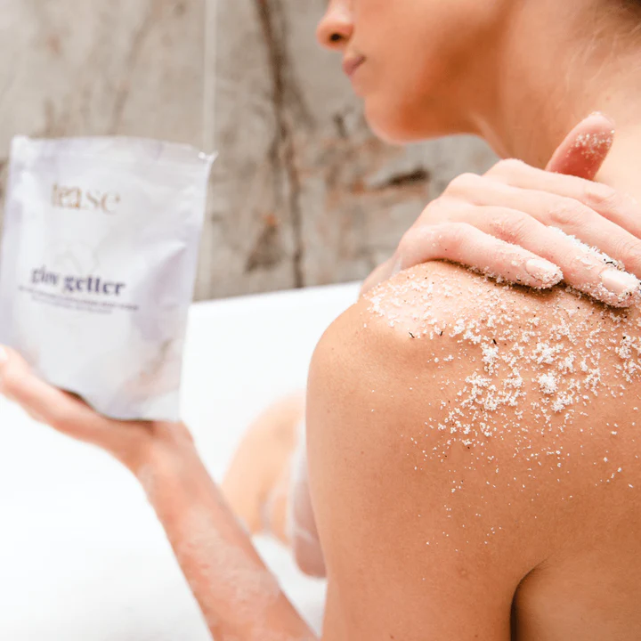 Glow Getter Tease Earl Grey Scrub
